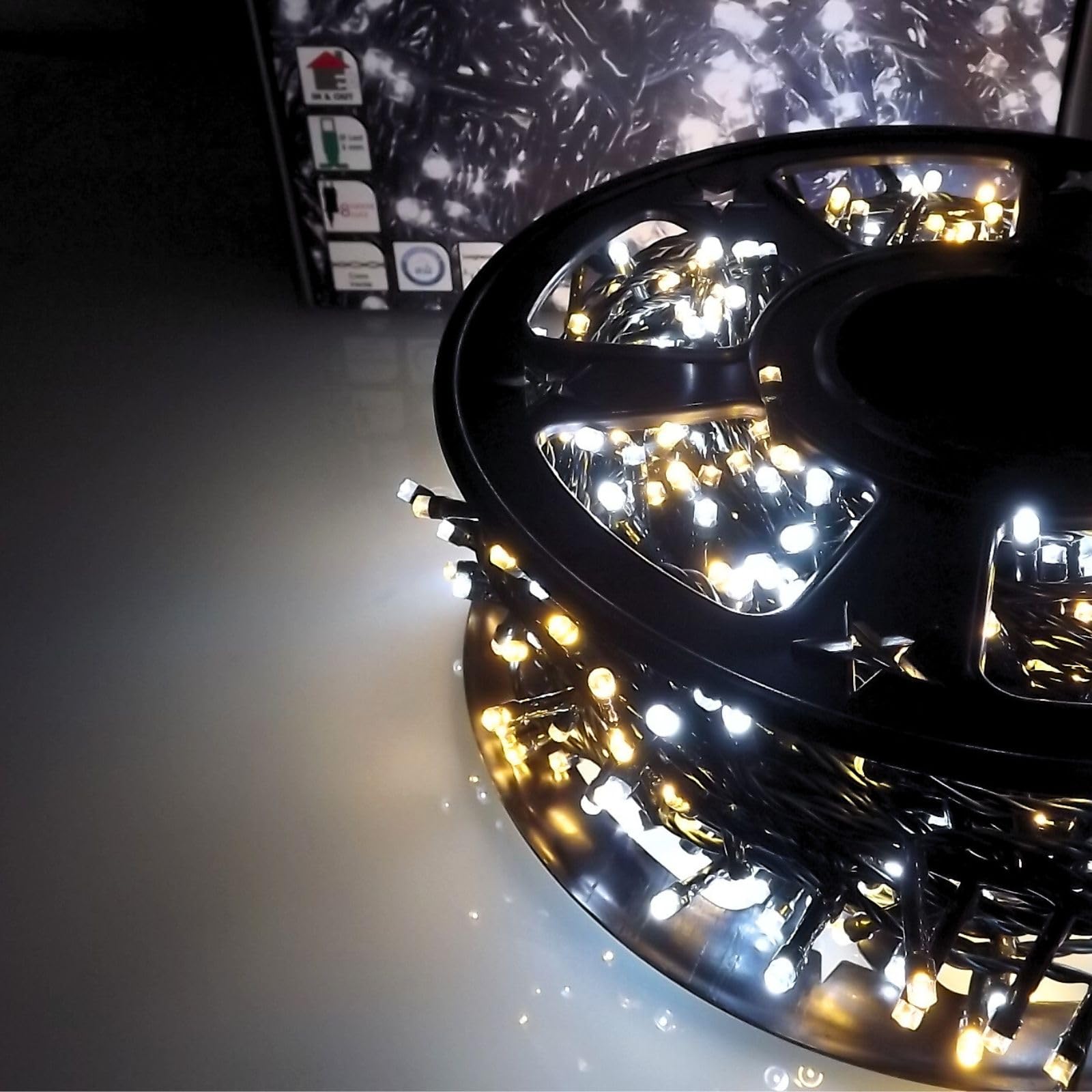 Luccika - Cadena de luces LED todo Flash, cable verde de 4 m, IP44 interior/exterior, 31 V con temporizador, luces decorativas de Navidad para jardín y fiestas (blanco hielo + blanco cálido, 50 m 1000