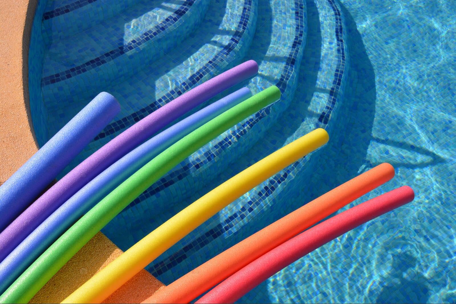 7 Pack Foam Pool Swim Noodles, Jumbo Hollow Swimming Pool Noodles, Lightweight Soft Floating Tubes for Swimming, Bendable for Entertainment Exercise (