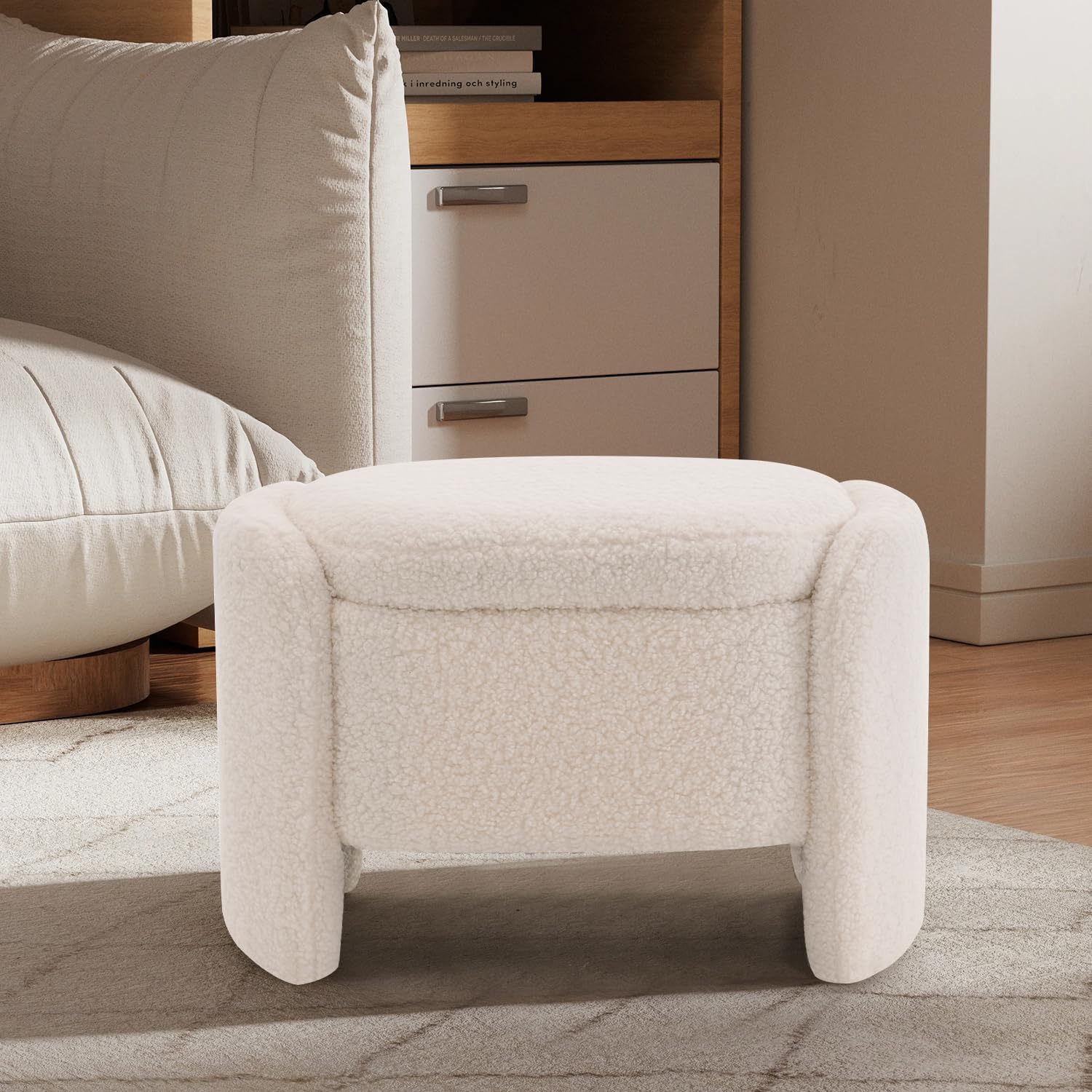 Rongbuk Storage Bench with Lamb Fleece Fabric, Upholstered