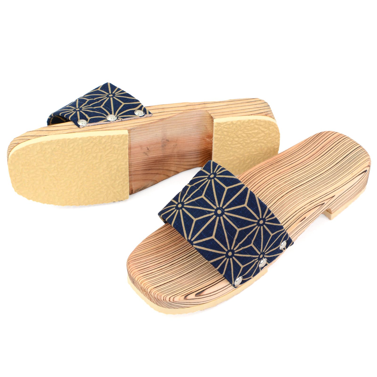 Hita Geta Cedar Clogs, Hemp Leaf Pattern