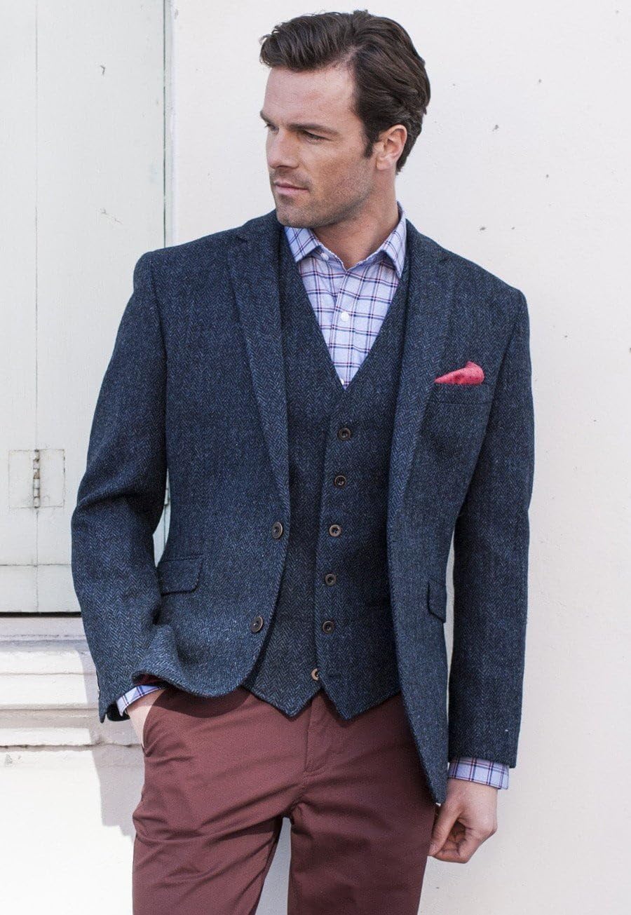 Brook Taverner Men's Stranraer Harris Tweed® Wool Jacket Coat in Blue Tailored Long Sleeved Single Breasted Plaid Blazer