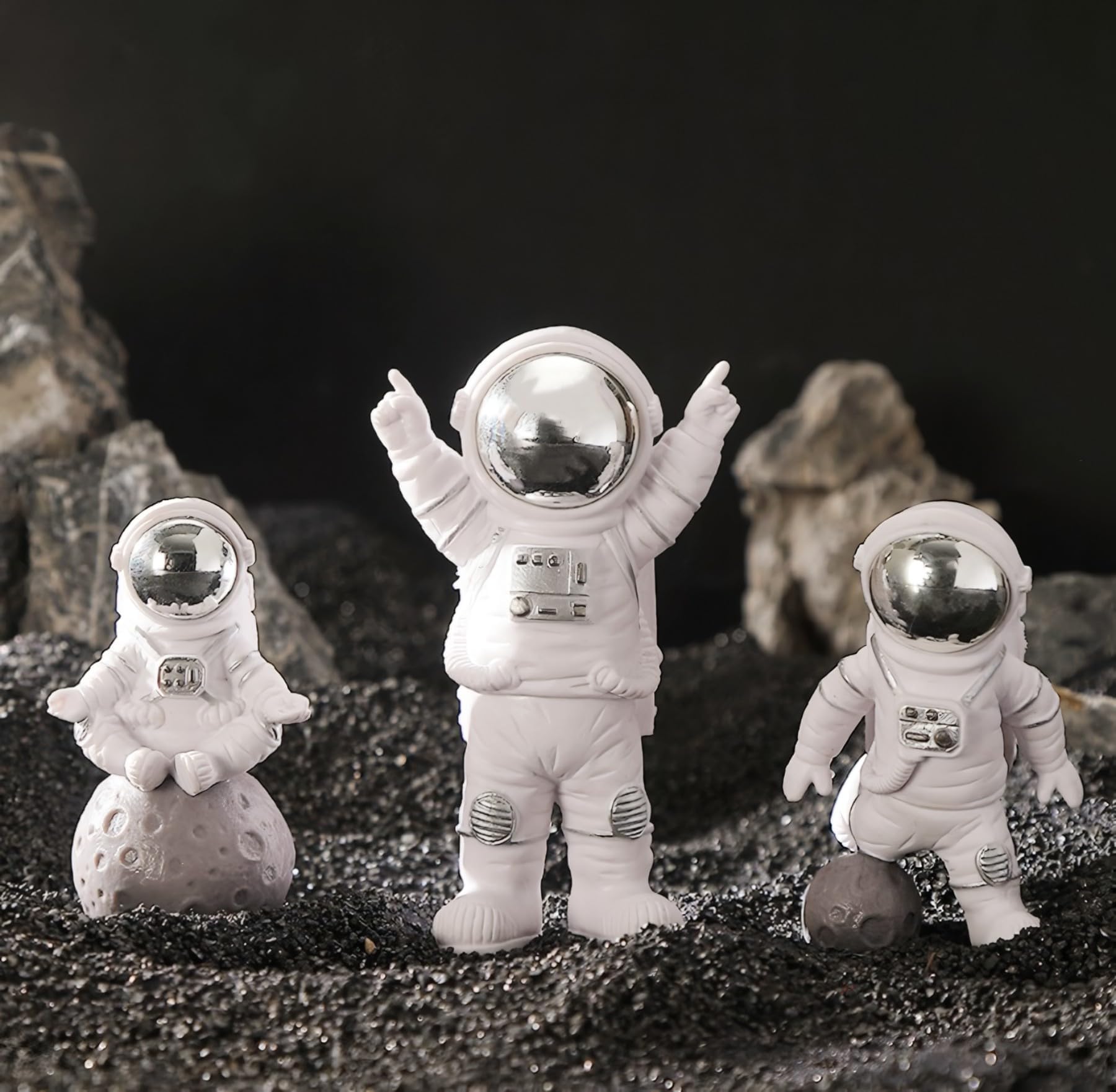 Ni-JASW 3 Pcs Silver White Astronaut Statues Set, Spaceman Sculpture Figurines Home Ornament Cake Toppers Gift