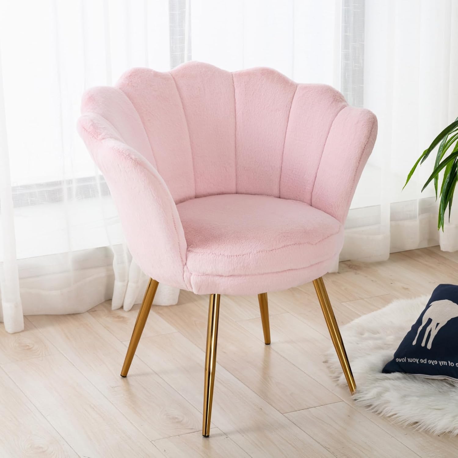 chairus Pink Makeup Vanity Chair with Back, Modern Faux Fur Upholstered Small Accent Chair with Gold Metal Legs, Cute Shell Shaped Vanity Stool Desk Chair for Living Room Bedroom Dressing Room
