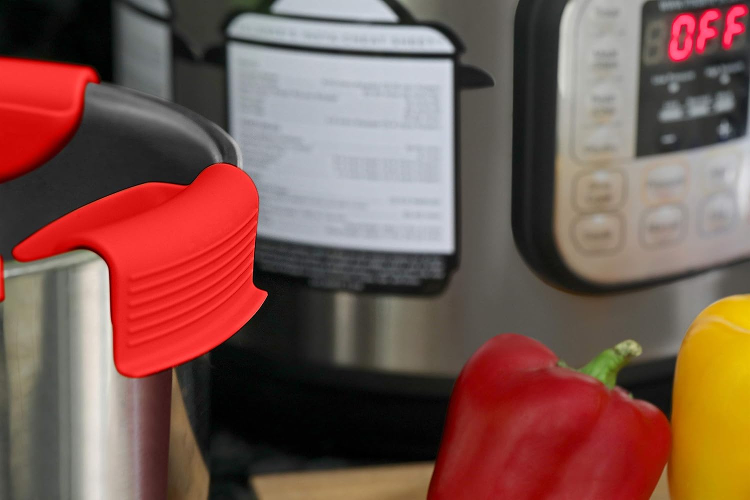 Salbree Silicone Oven Mitts Gloves for Instant Pot Accessories Fits All Electric Pressure Cookers 3, 6 & 8 Instapot Quart Models, Holds and Removes Safe Inner Insta Pots (2 Mitts per Pack, red)