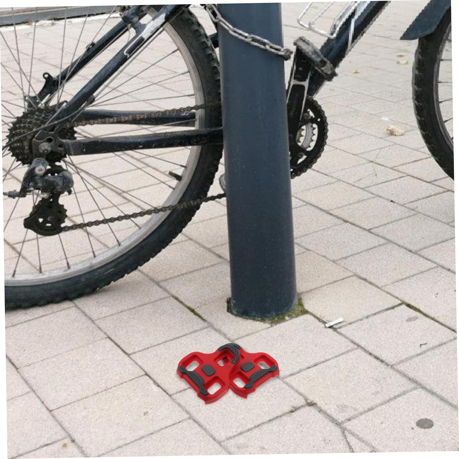 KICHOUSE 1 Pair Durable Bicycle Cleats Clips for Mountain and Road Nonskid Pedal Cleats for Secure Cycling Connection Fit for Long Rides