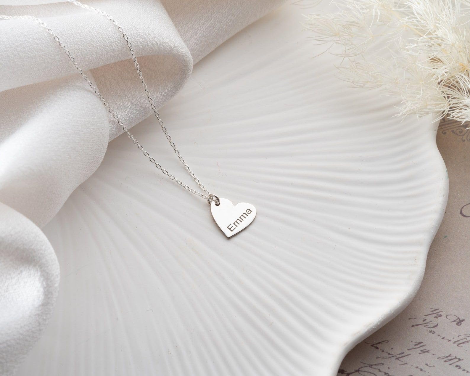 Personalizado corazón collar con nombre familia personalizado múltiple Día de la Madre Navidad aniversario cumpleaños