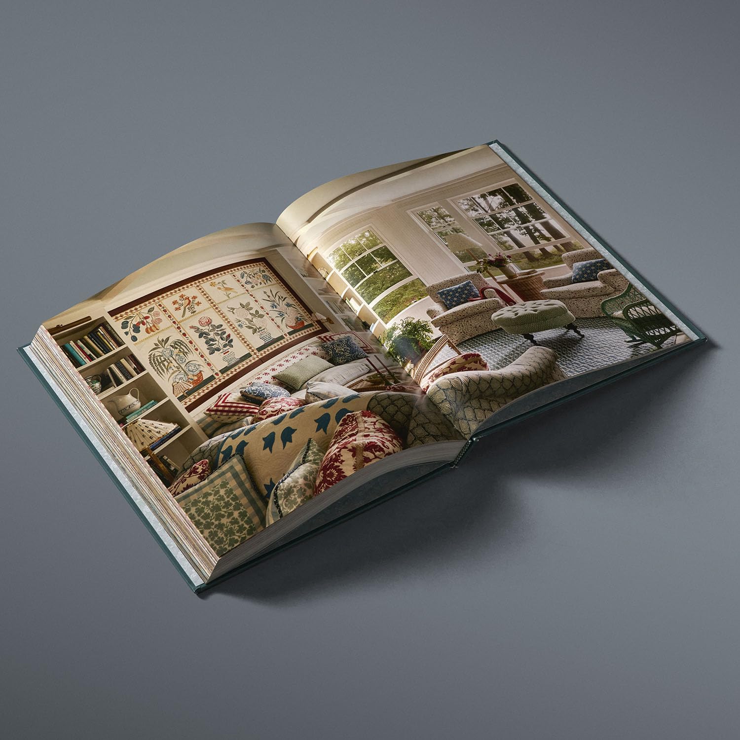 The Summer House: Lakeside Cottages, Seaside Retreats, and Country Idylls