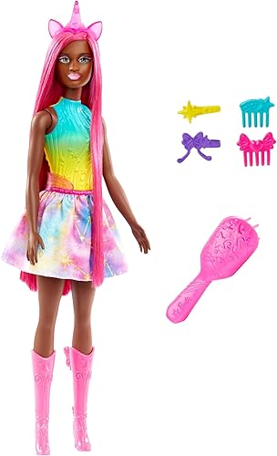 Barbie Muñeca de unicornio con pelo de fantasía magenta de 7 pulgadas de largo y accesorios coloridos para jugar con estilo, diadema de unicornio y