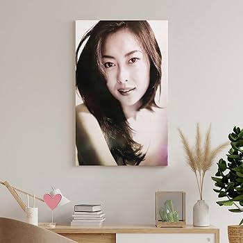 中山美穂 / kyne・中山美穂【A4サイズ写真ポスターフレーム付き３点セット】 中山美穂 / kyne・中山美穂【A4サイズ写真ポスターフレーム付き3点