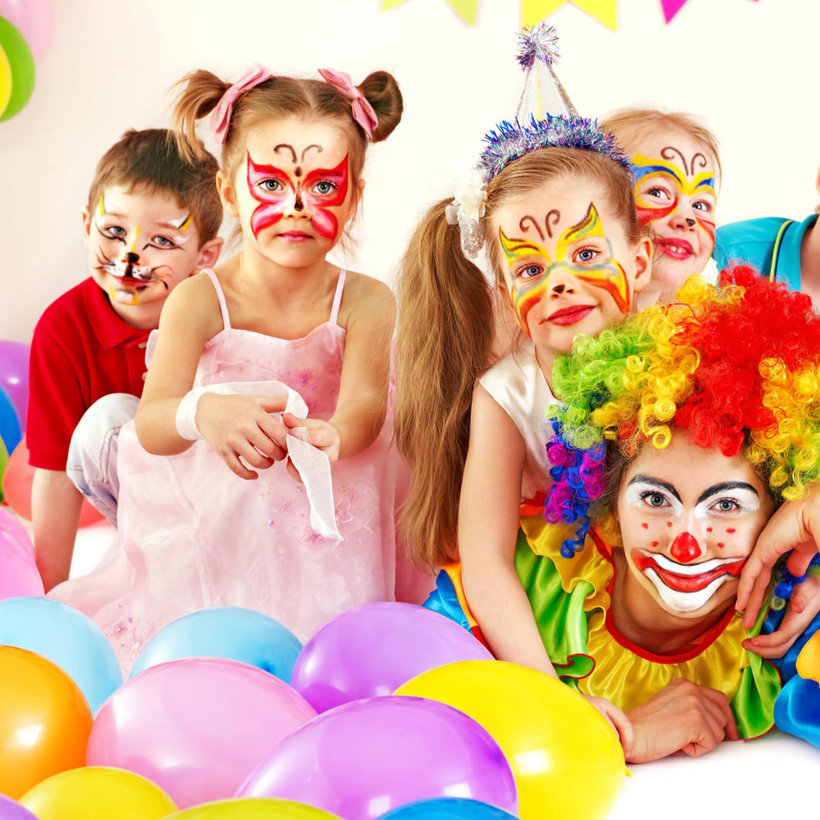 Sewroro 32pcs Face Painting Sponges, Black Paint Sponges Makeup Sponge Pottery Crafts Sponges for Art Work Makeup Body Paint