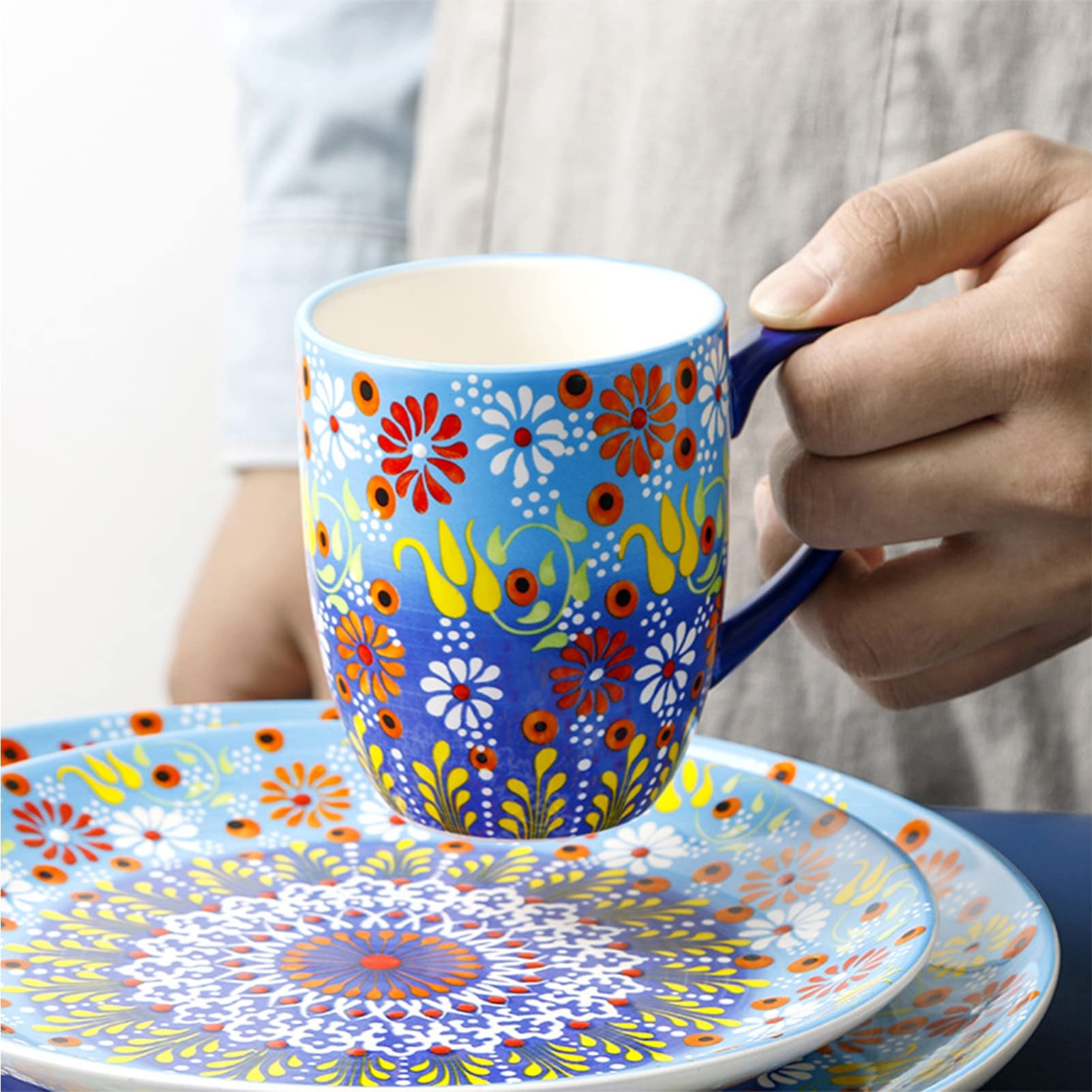 16 sztuk kompletnych naczyń ceramicznych z 4 filiżankami/4 miskami/4 talerzami deserowymi/4 talerzami obiadowymi, zestaw porcelanowych naczyń dla 4 osób, zestawy obiadowe kombinowane