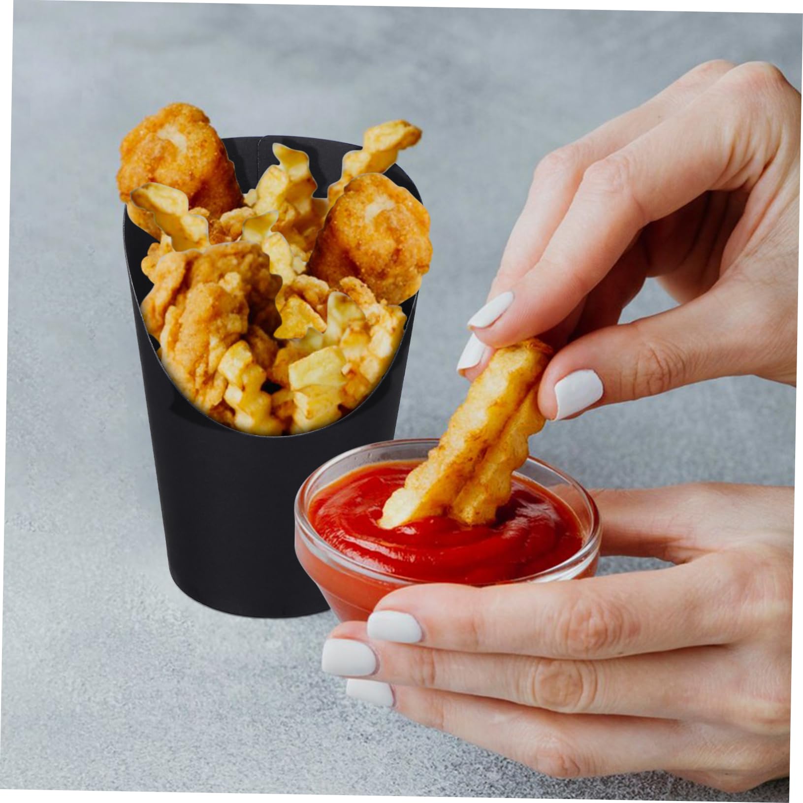 MAGICLULU 100 Pezzi Bicchieri Monoporzione in Carta Neri 14oz Apertura Obliqua per Patatine Fritte e Snack, Pratici e Facili da Usare per Feste e Casa