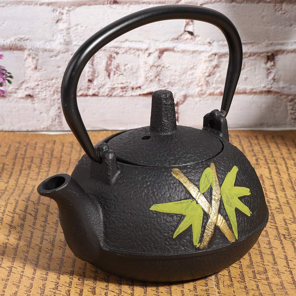HEEPDD Teiera Decorativa da Cerimonia Bollitore da tè in Ghisa Ferro Non Rivestito 0,3 L Stile Giapponese, Motivo con Fiori di Pruno in Bambù, Piccola Teiera Ornamentale per Decorazioni per la Casa da
