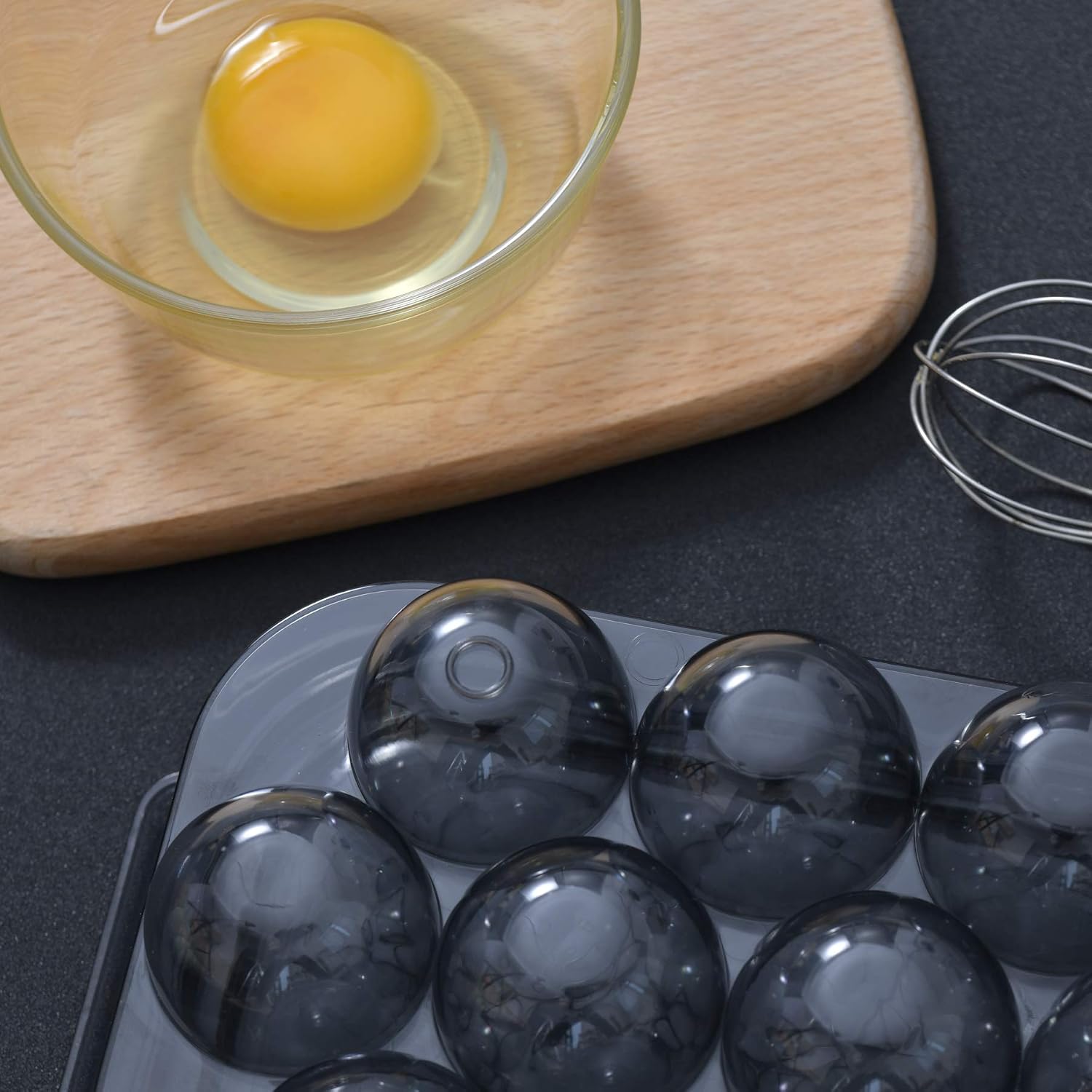 NOOBECR Egg Holder YIWINIAID,Egg Box,Egg Container for Refrigerator, Transparent Single Layer with Lid Stackable Egg Storage Box BPA Free for 16 Eggs (Light Yellow)