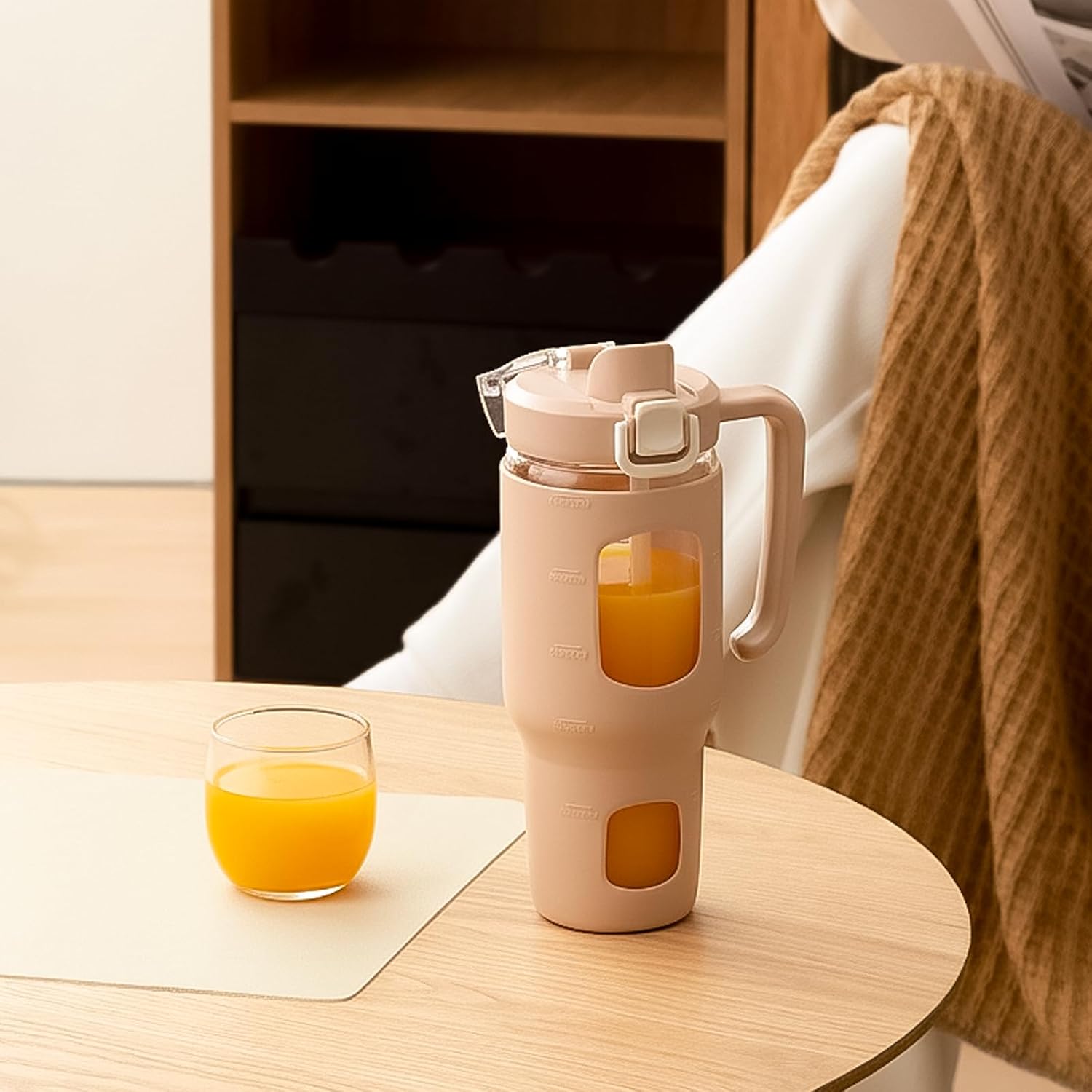 32oz Glass Tumbler with Straw Handle and 2-IN-1 Sip & Spout Lid, Reusable Iced Coffee Cup for Smoothie, Matcha, Leakproof Glass Water Bottle with Straw and Silicone Sleeve, BPA Free-Amber - Image 7