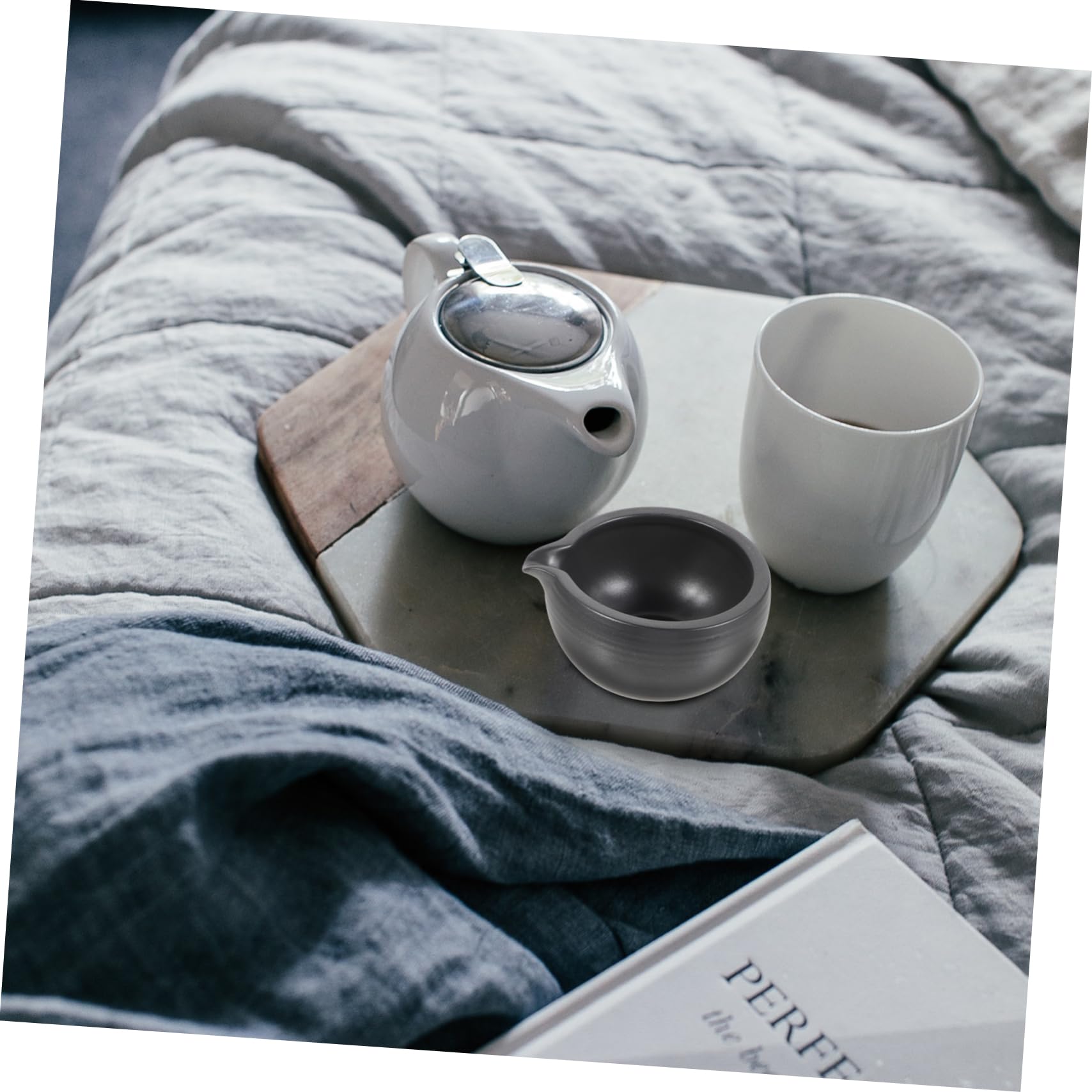 Healifty Japanese Ceramic Matcha Bowl with Spout Decorative Tea Cup for Tea Ceremony Practical and Compact Design