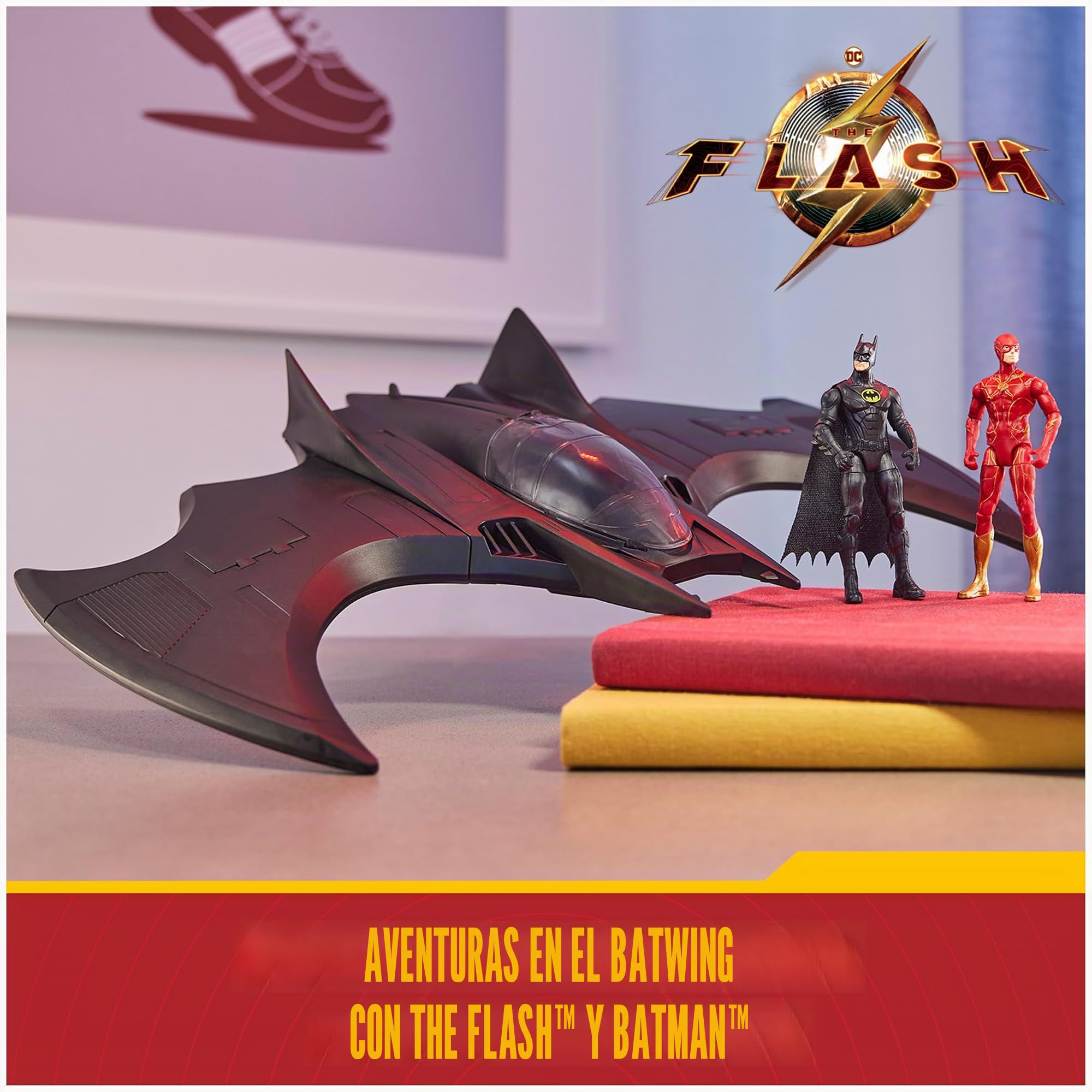 DC Comics, The Flash Ultimate Batwing Set The Flash y Batman Figuras de acción, Juego de 4 Pulgadas para niños y niñas de 3 años en adelante