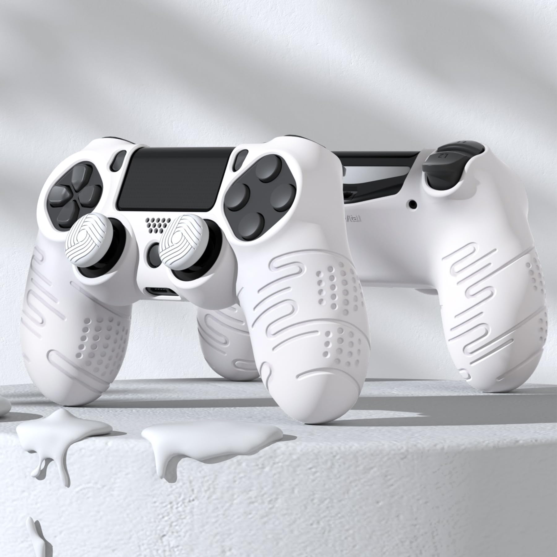 PlayVital Cover per ps4 Controller,Custodia Skin Protettiva Silicone Antiscivolo per ps4 Slim Pro Joystick con Gommini Copri Levette Analogiche(Linea&Punto Edizione)-Bianco