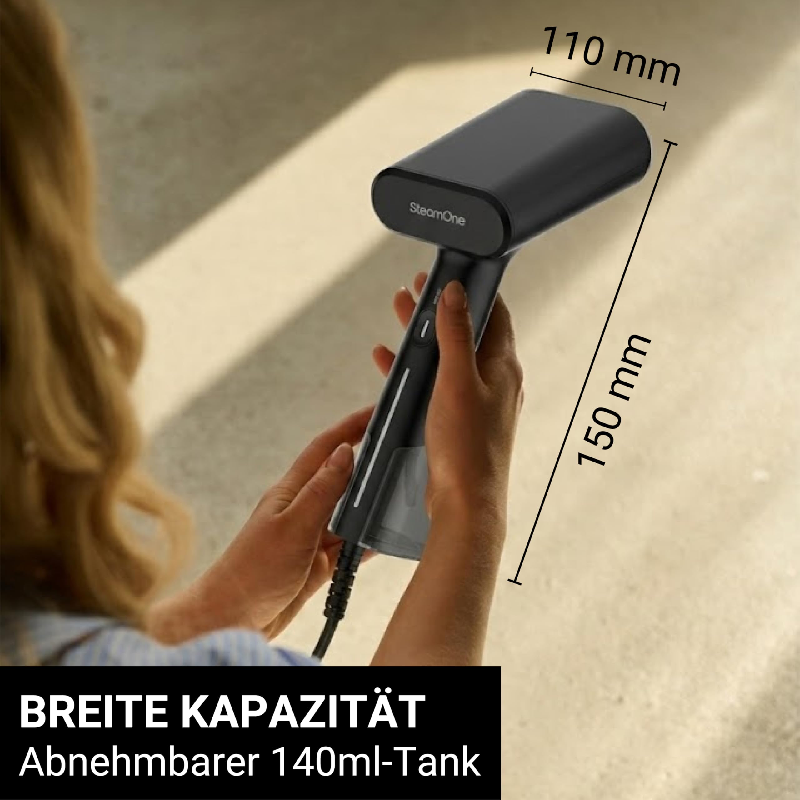 STEAMONE – Dampfglätter 2000 W, 28 g/min – Handbügeleisen – Fassungsvermögen 140 ml – Entfernt 99,99% der Verunreinigungen – In 35 Sekunden betriebsbereit – 3 m Kabel – Kompaktes Format – EUDTC140BV2