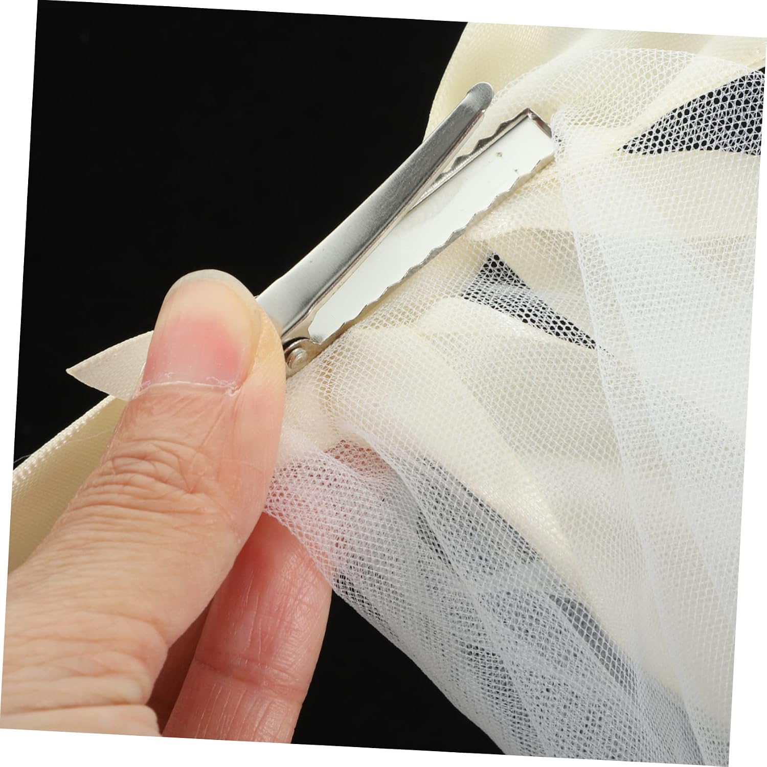 5pcs Wedding Bridal Veil Short Tulle Accessory Bowknot for Bride Lightweight and Comfortable Wedding Hairpiece for Bachelorette