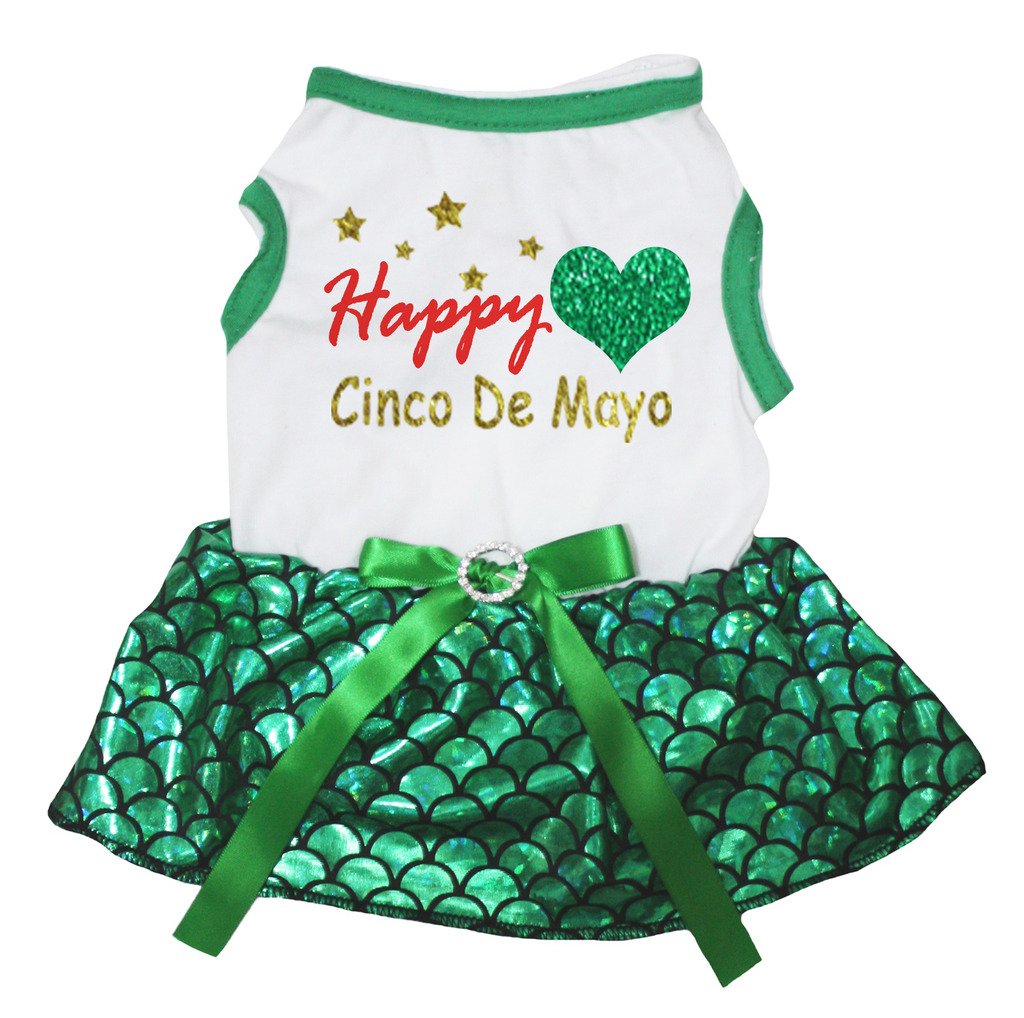 Robe chien Cinco de Mayo verte : le vêtement souple pour habiller votre chiot sans stress