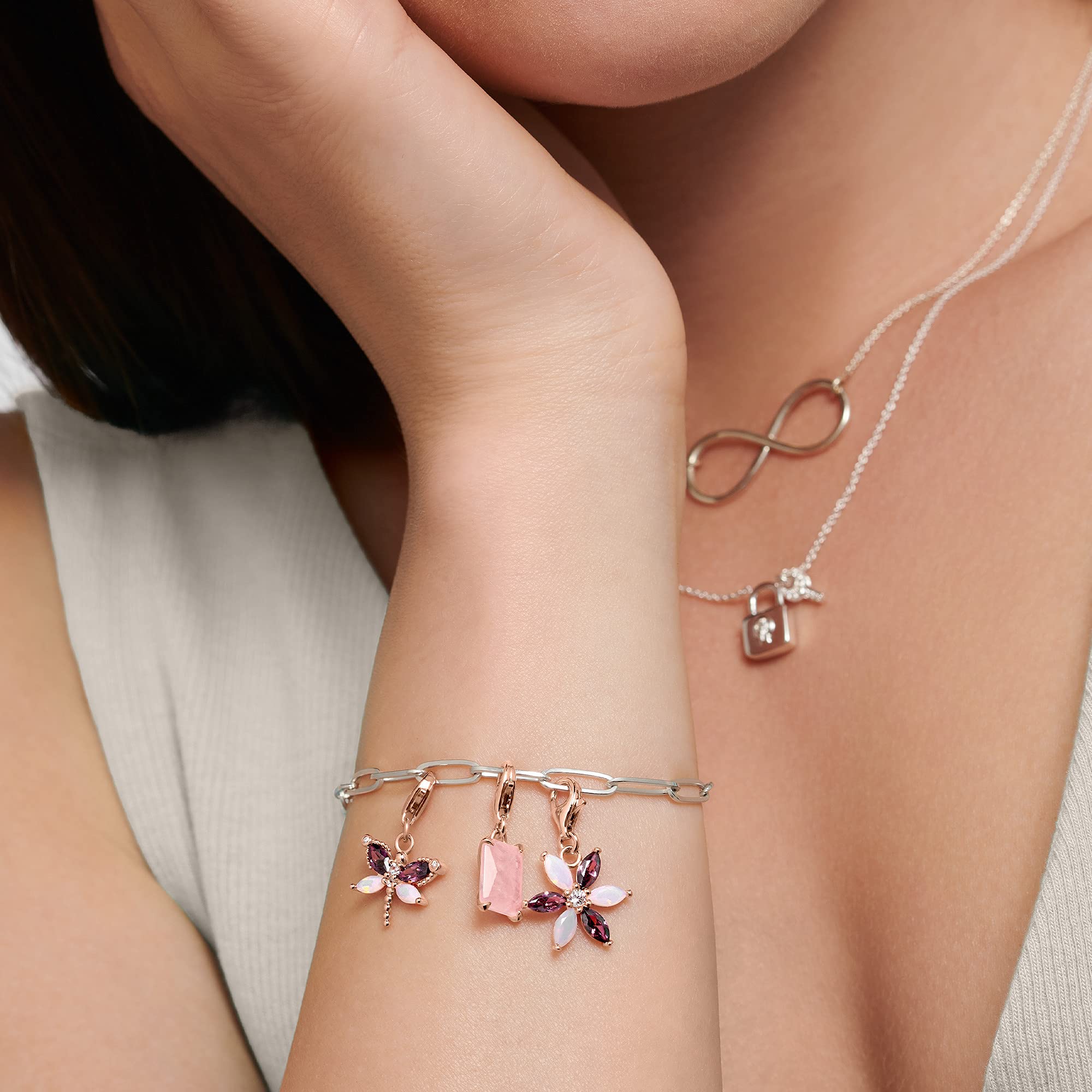 THOMAS SABO Charm-Anhänger Blume rosa Steine roségold 925 Sterlingsilber, 750 Roségold Vergoldung