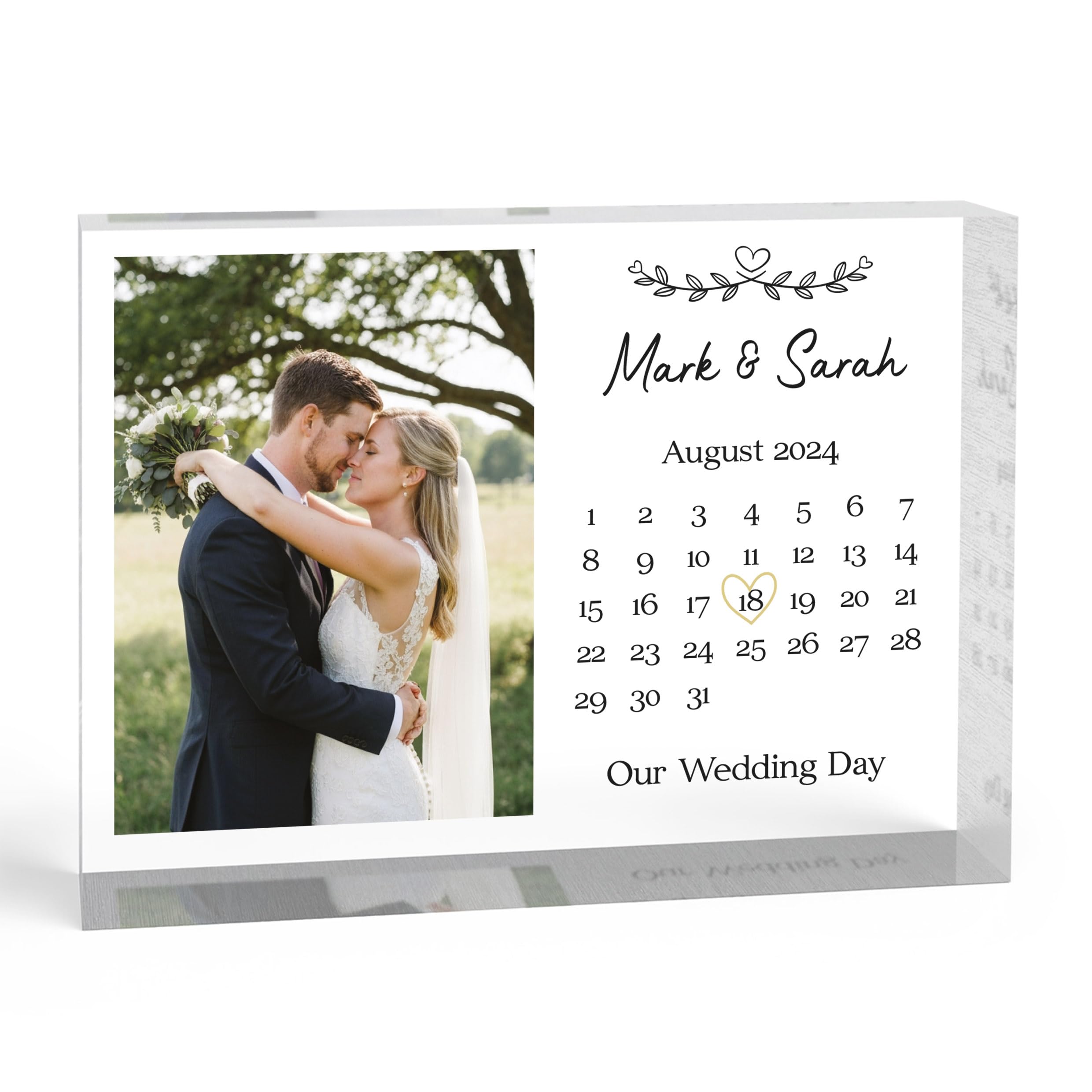 Beecreative Personalised Wedding Gifts For Couple - Clear Acrylic Photo Block - Our Wedding Day Photo Gift For Husband and Wife - With White Gift Bag