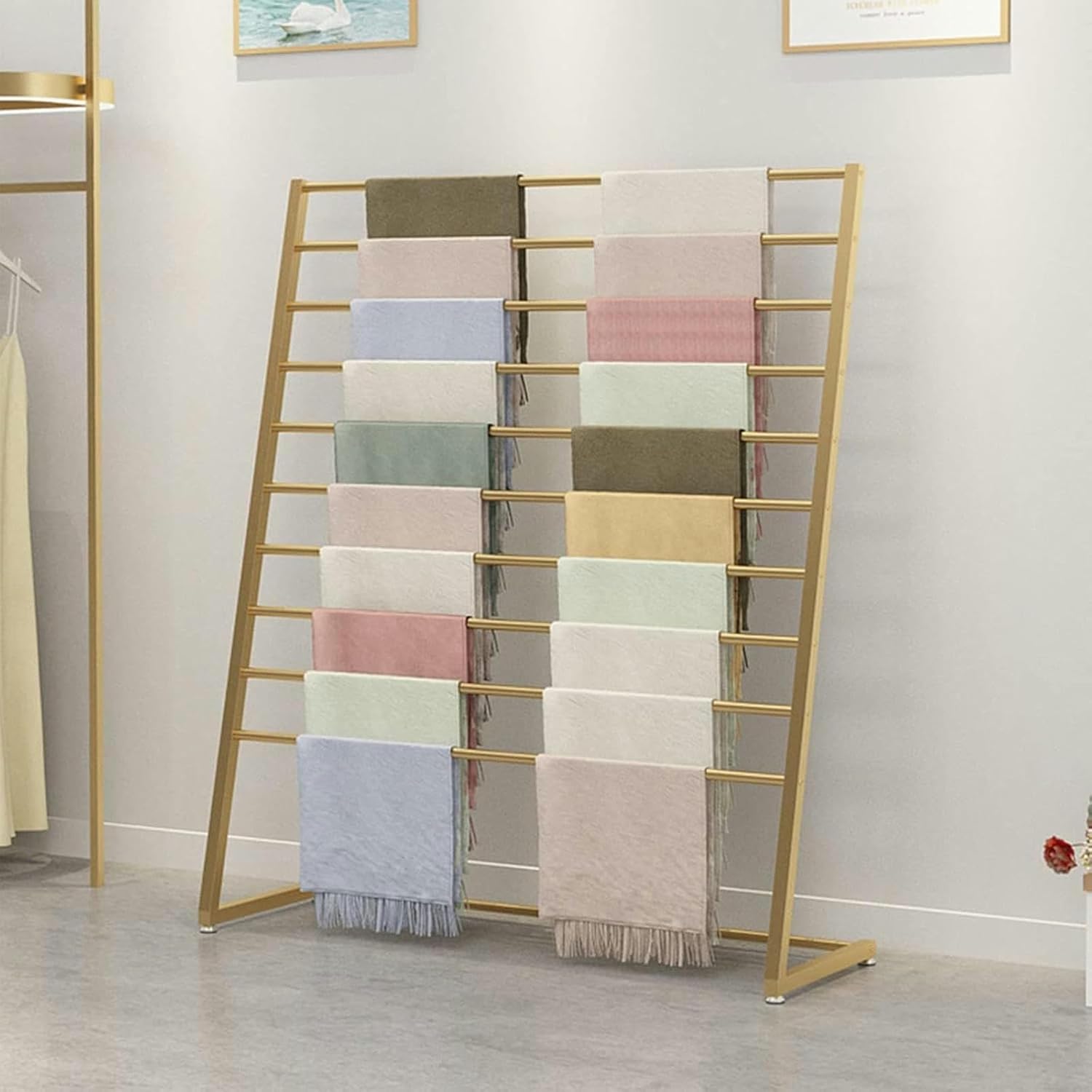 Modern Commercial Metal Scarf Display Stand Floor Standing Clothing Rack for Retail Stores