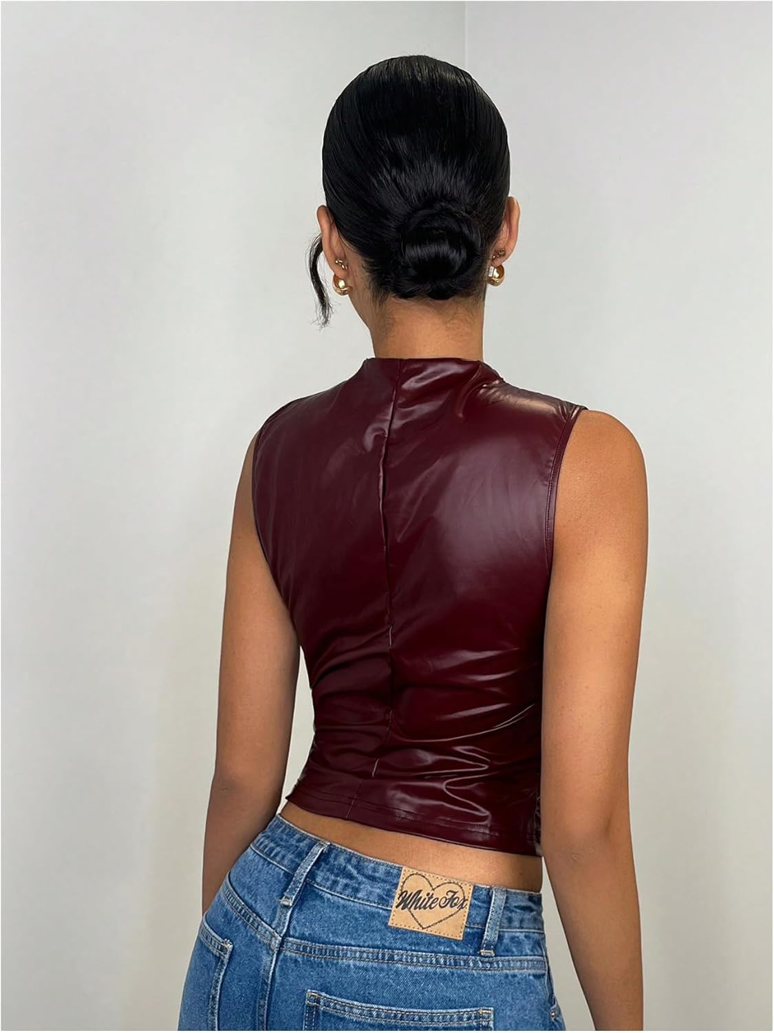 Floerns Women's PU Faux Leather Sleeveless Tank Top Ruched Mock Neck Y2k Vest Shirts - Image 2