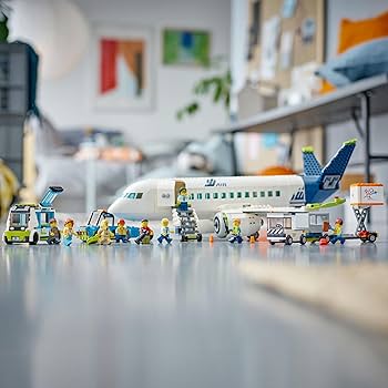 Amazon.co.jp: レゴ(LEGO) シティ 旅客機 おもちゃ 玩具 誕生日