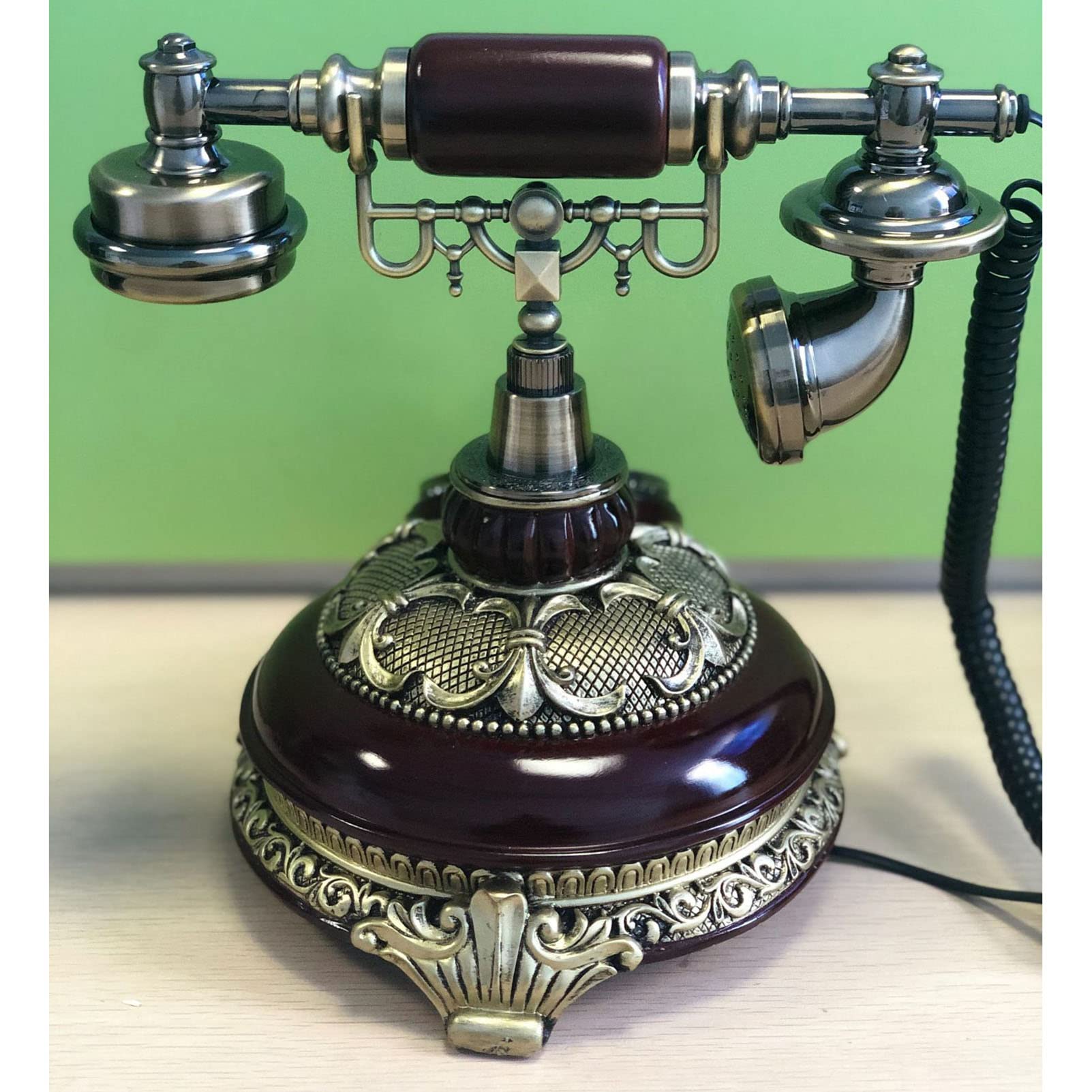Telefon stacjonarny retro, zabytkowy, obrotowy, biurkowy, telefon z tarczą, telefon domowy, dekoracyjny