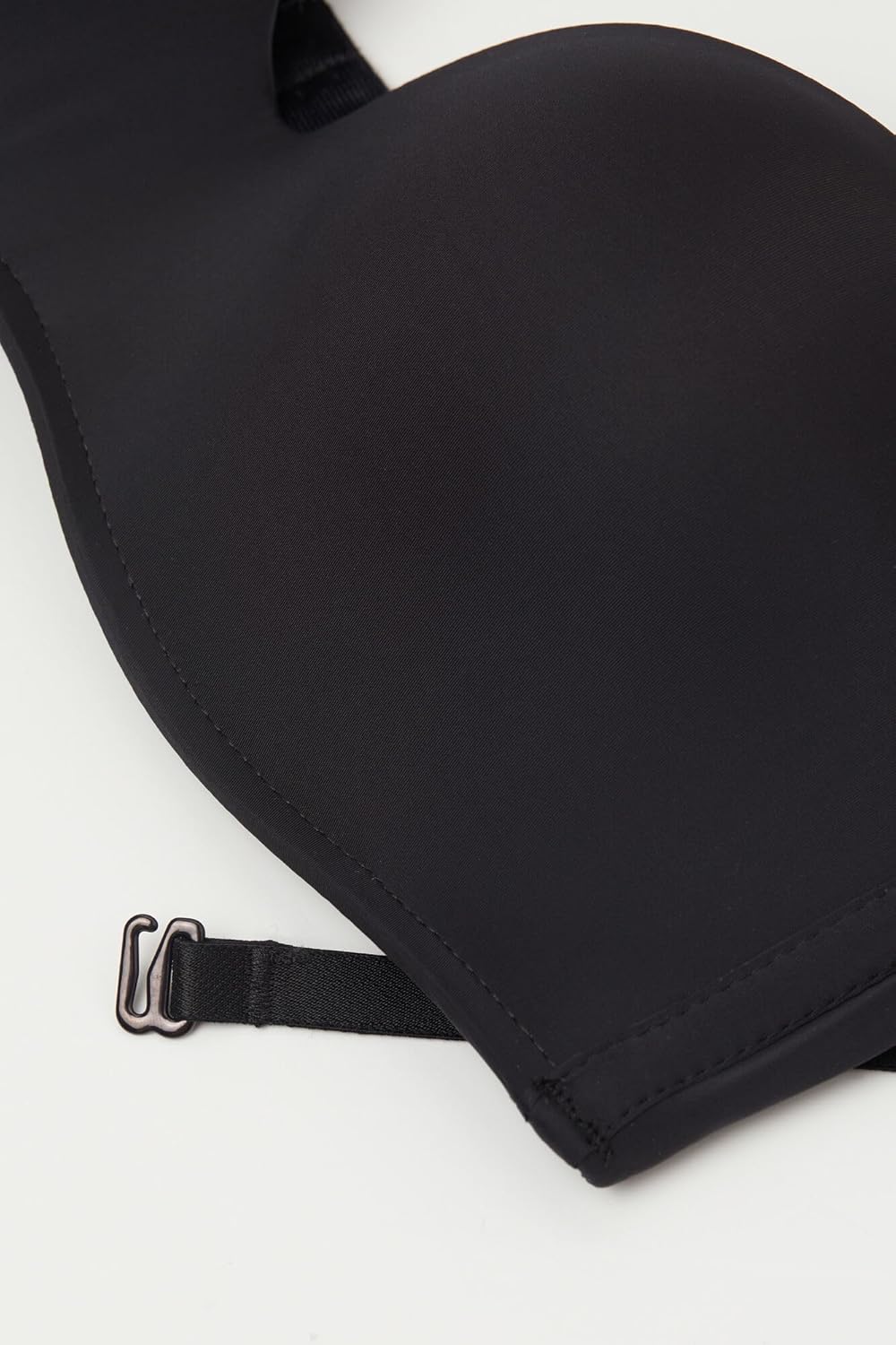 Intimissimi Woman's Gioia Bandeau Bra in Ultralight Microfiber - Image 5