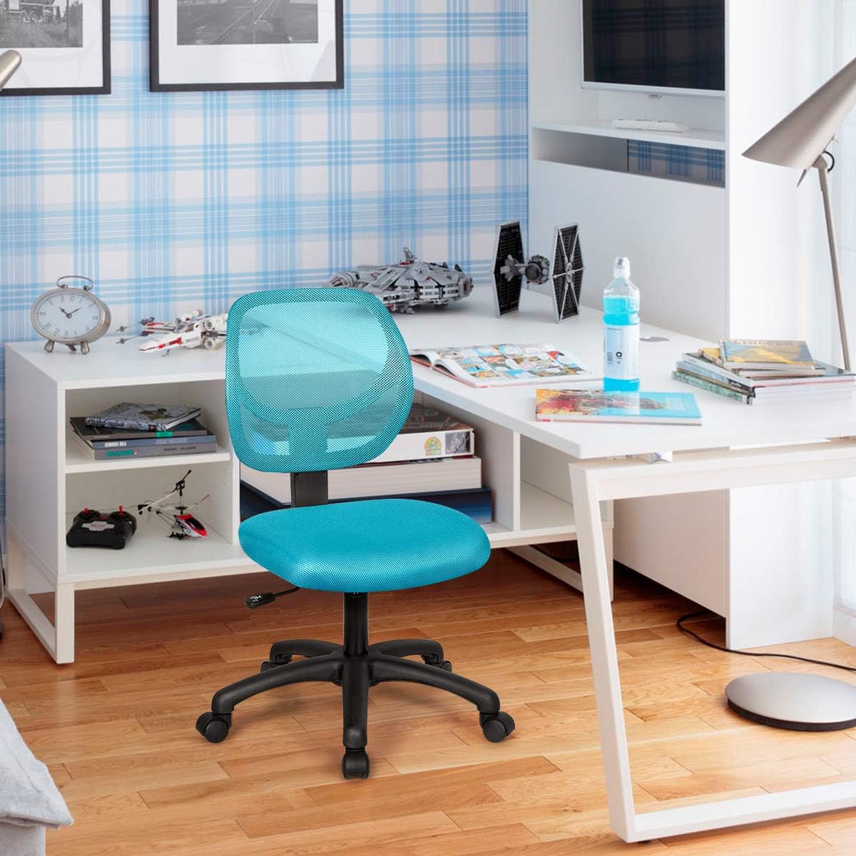 Giantex Kids Desk Chair, Low-Back Mesh Children Computer Task Chair with Adjustable Height & Support Lumbar, Upholstered Mesh Swivel Chair for Boys Girls (Green)