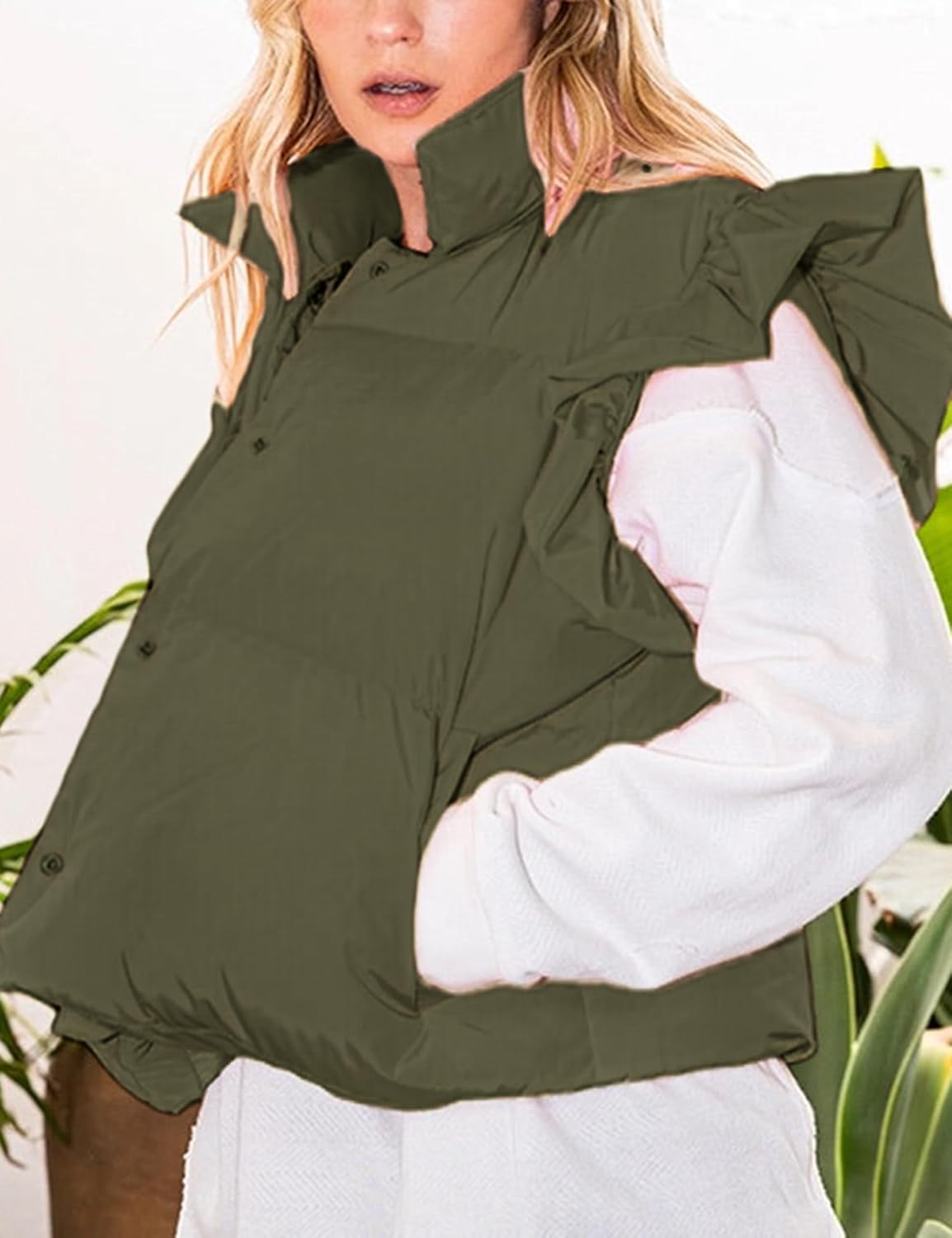 Himosyber Womens Cropped Puffer Vest Ruffle Sleeve Button Down Jacket Stand Collar Winter Warm Padded Gilet with Pockets - Image 4