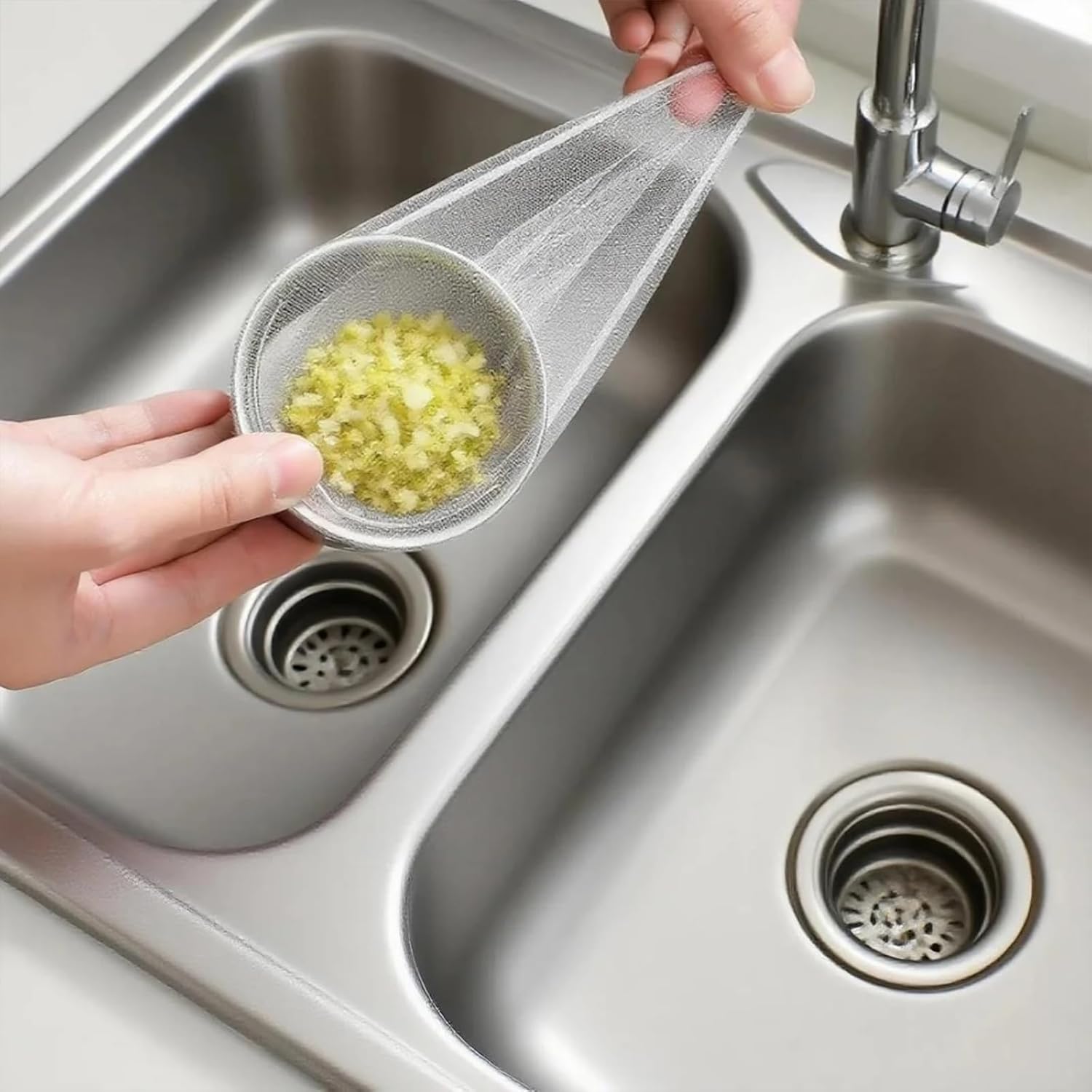 200 PCS Kitchen Disposable Mesh Sink Strainer Bags, Anti-Clogging Drain Filters for Collecting Food Waste & Garbage, Fits Most Kitchen Sink Strainers with PP Storage Box