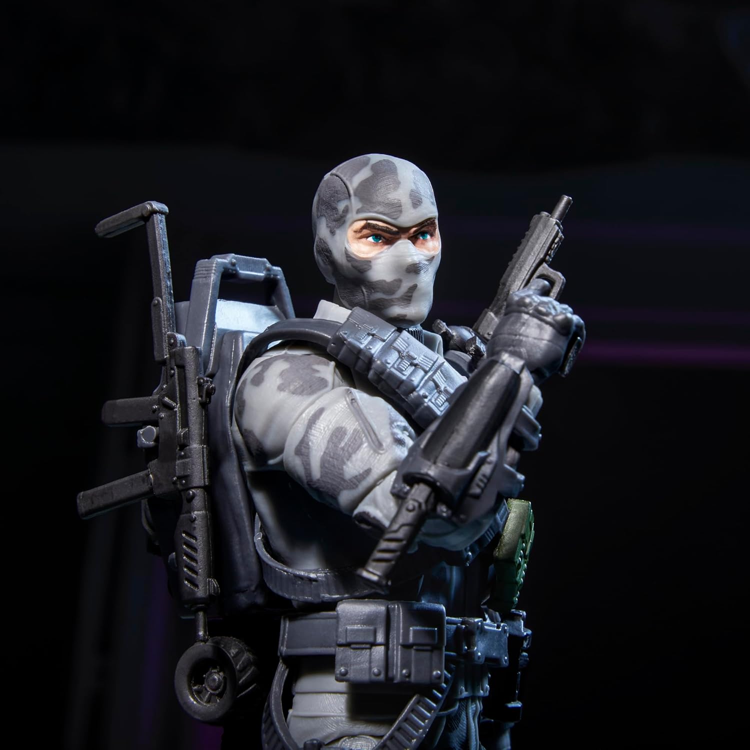 G.I. Joe Classified Series Firefly, Collectible G.I. Joe Action Figure, 84, 6 inch Action Figures for Boys & Girls, with 11 Accessories - Image 8