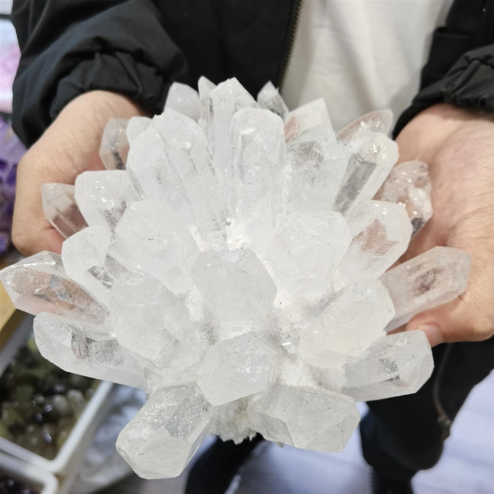 AUOQKQUT Crystal Clear Quartz Cluster Ornaments Home Decor(410-500g)