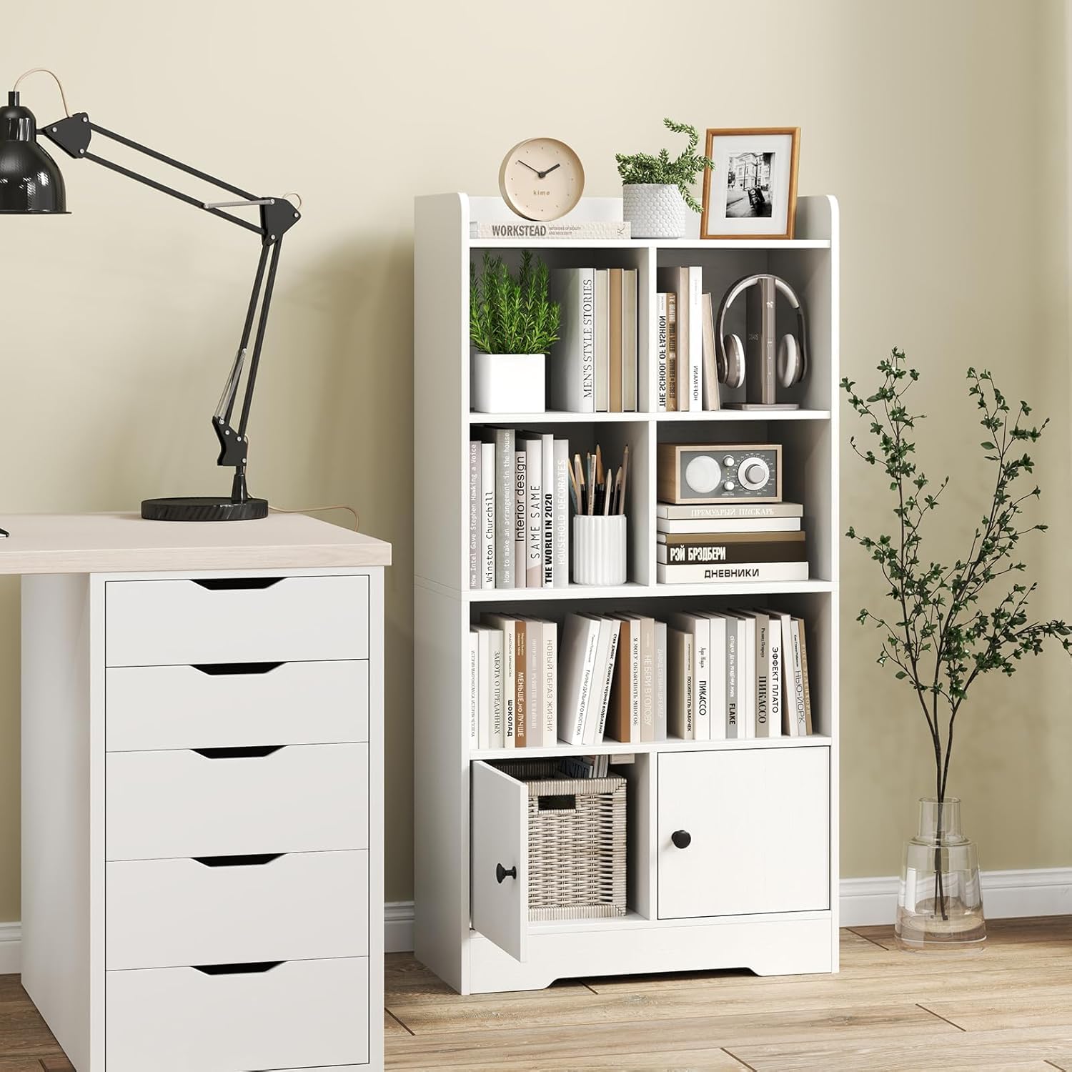 GIANTEX Librería de Madera con 5 Compartimentos Abiertos y 2 Puertas, Estantería de Libros con Kit Antivuelco, 60 x 29,5 x 120 cm, Armario de Almacenamiento para Salón, Dormitorio y Estudio