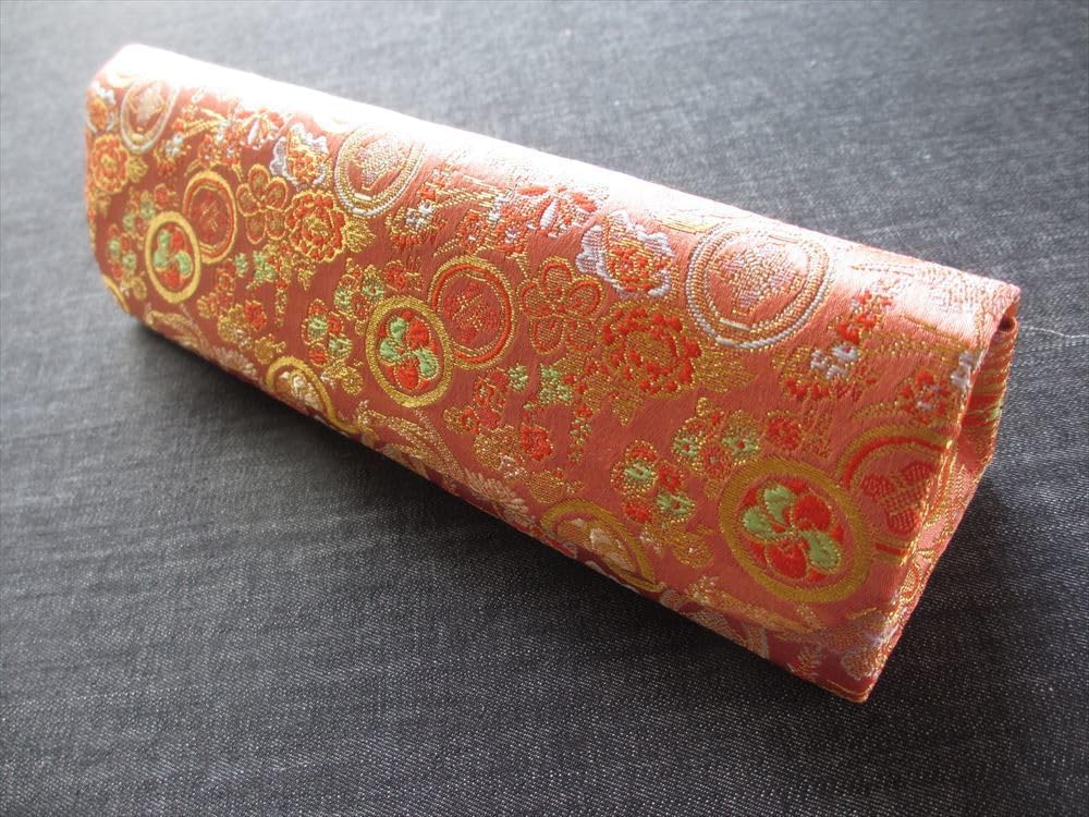 和楽器 ＞ 筝（お琴） 付属品 ＞ お箏(お琴) 白象 琴柱 17弦用 巾柱 お