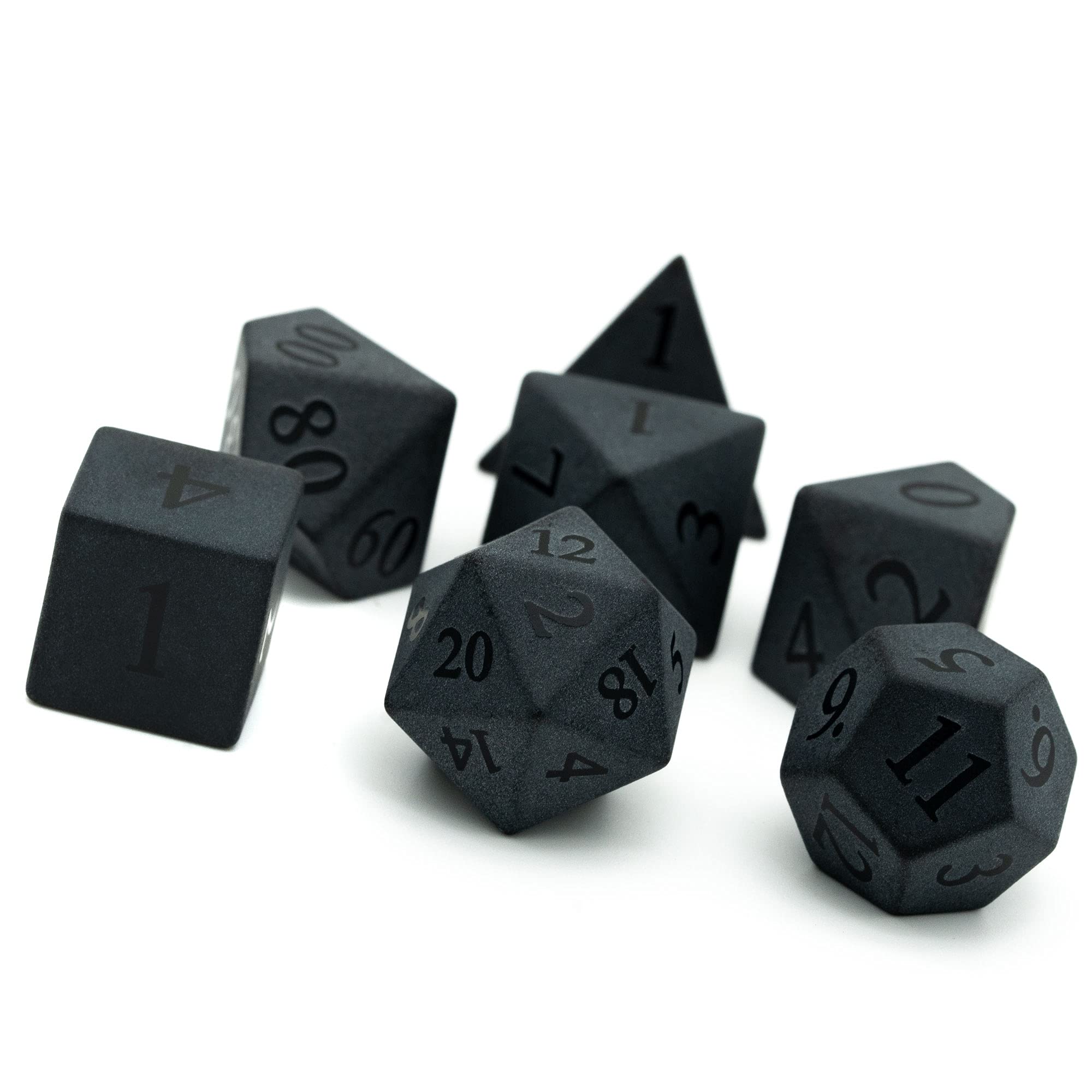 World of Dice - Obsidian Steinwürfel - 7-TLG. Pen and Paper Würfelset aus Obsidian, mit Gravur, ideal für z. B. D&D, DSA, Cthulhu, Shadowrun, Aborea und viele weitere