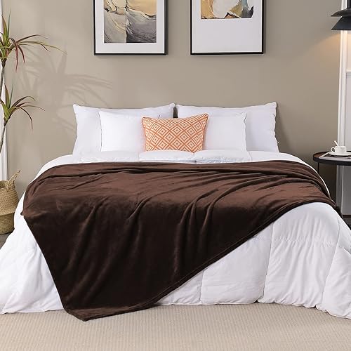 Miniatura 6 de SOCHOW Manta de franela de forro polar, tamaño Queen, para todas las estaciones, ligera, súper suave y acogedora para cama o sofá, color marrón, 90