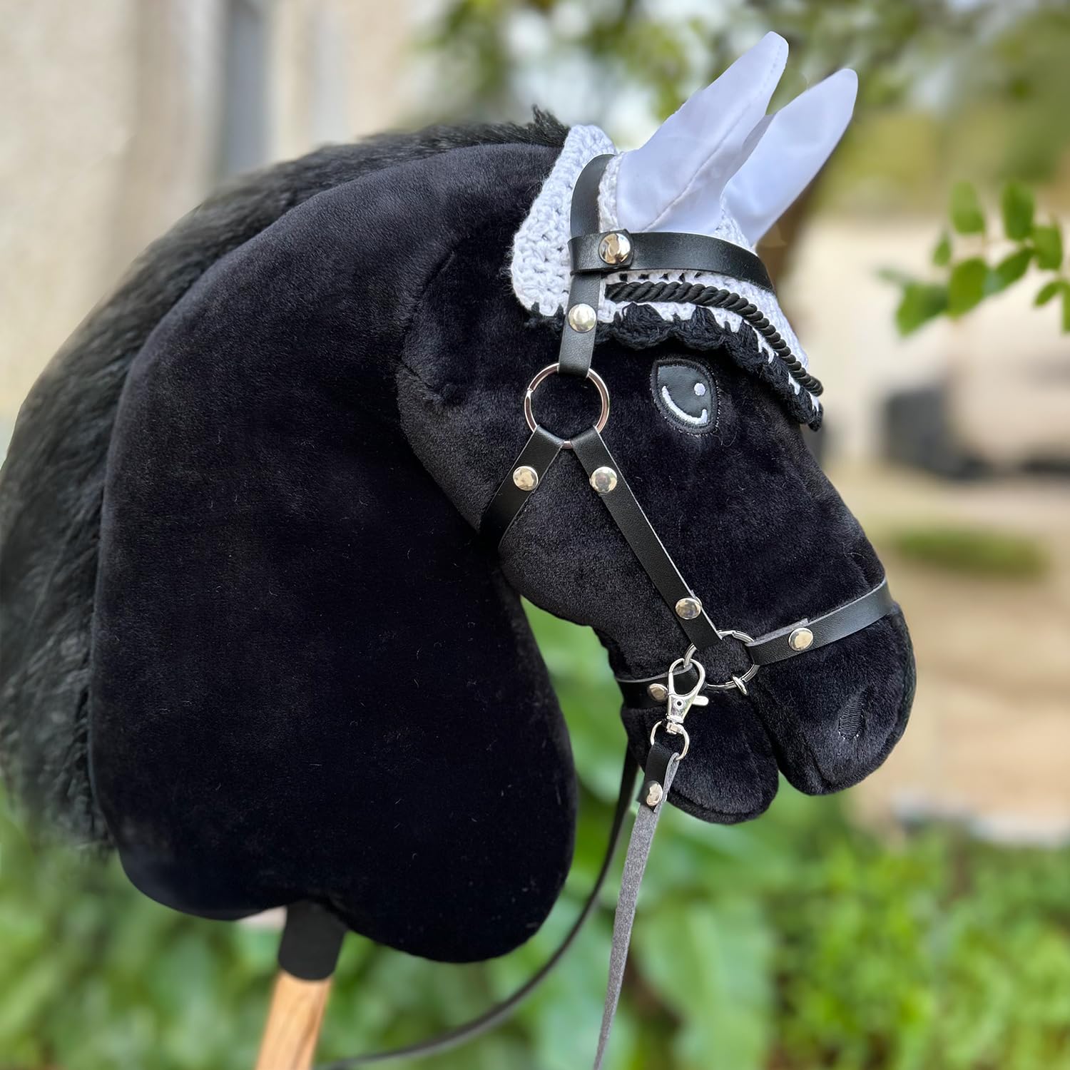 Hobby Horse Land Hobby Horse Size A3 Parent (negro, halter negro, cordón y gorro blanco)