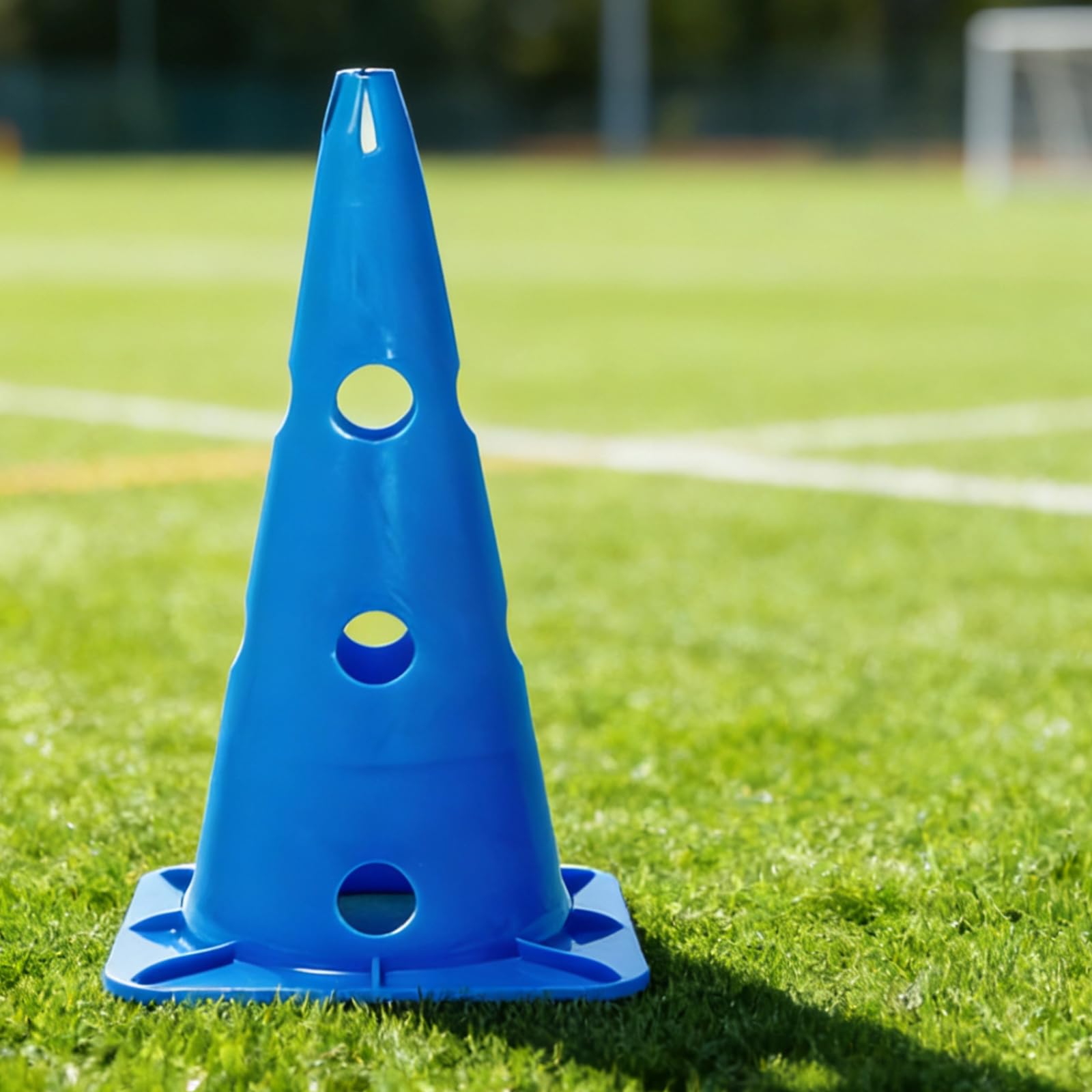 Generisch Stożek do treningu sportowego, 15 in / 38 cm, z tworzywa sztucznego, z kwadratową podstawą, lekka konstrukcja, elastyczny materiał PE, możliwość układania w stos, do wewnątrz i na zewnątrz