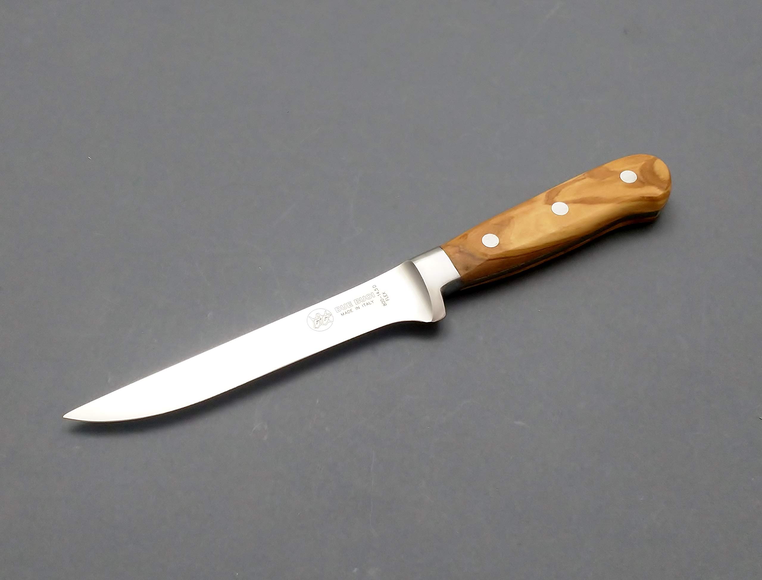 Due BUOI Chef - Cúter flexible forjado – Mango de oliva – Longitud de la hoja: 14,5 cm Nome articolo (Titolo)