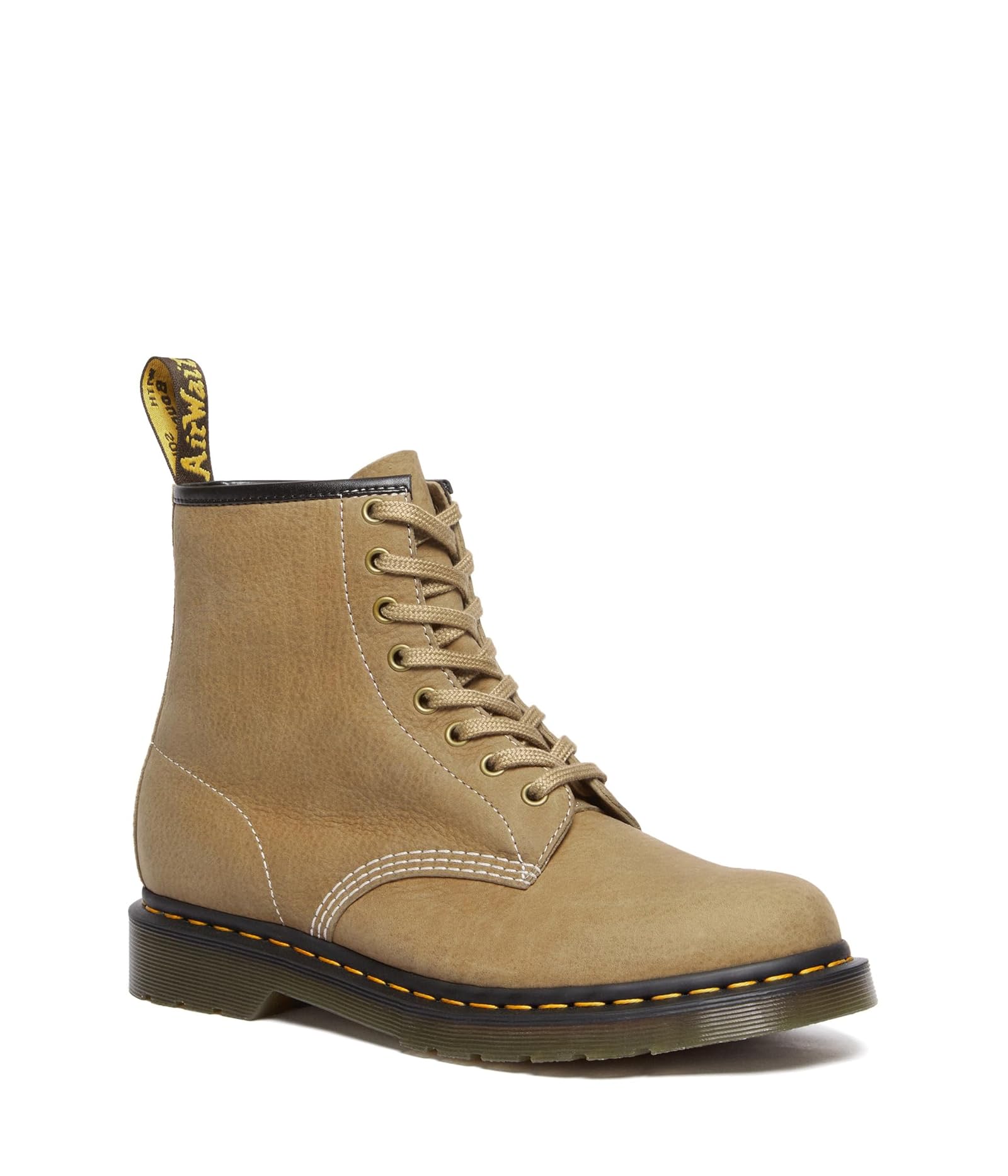 Ботинки унисекс Dr Martens 1460 46390₽