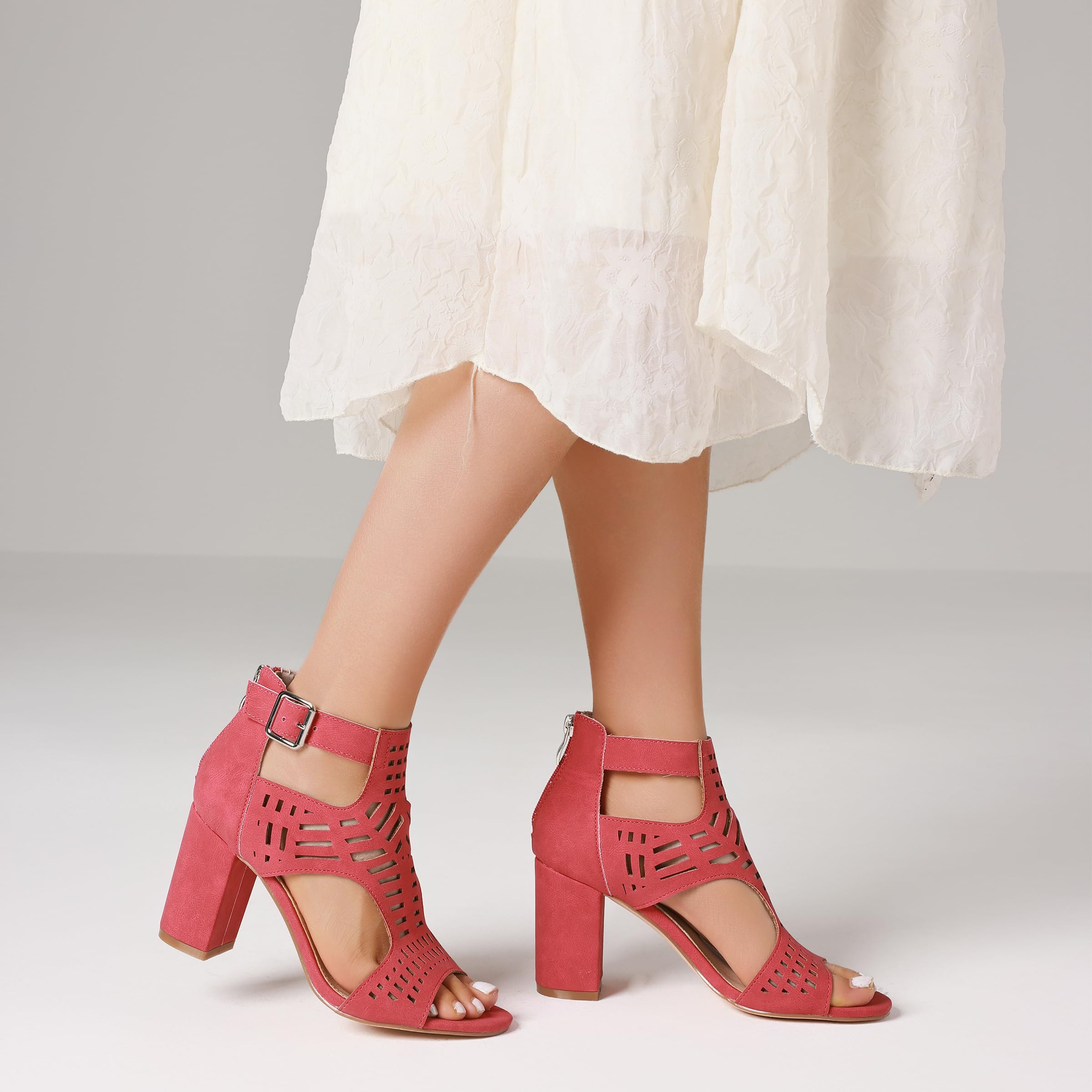 AOSPHIRAYLIAN Chunky Heeled Sandals for Womens Bohemian Cutout Open Toe Summer Block Heeled Party Sandals