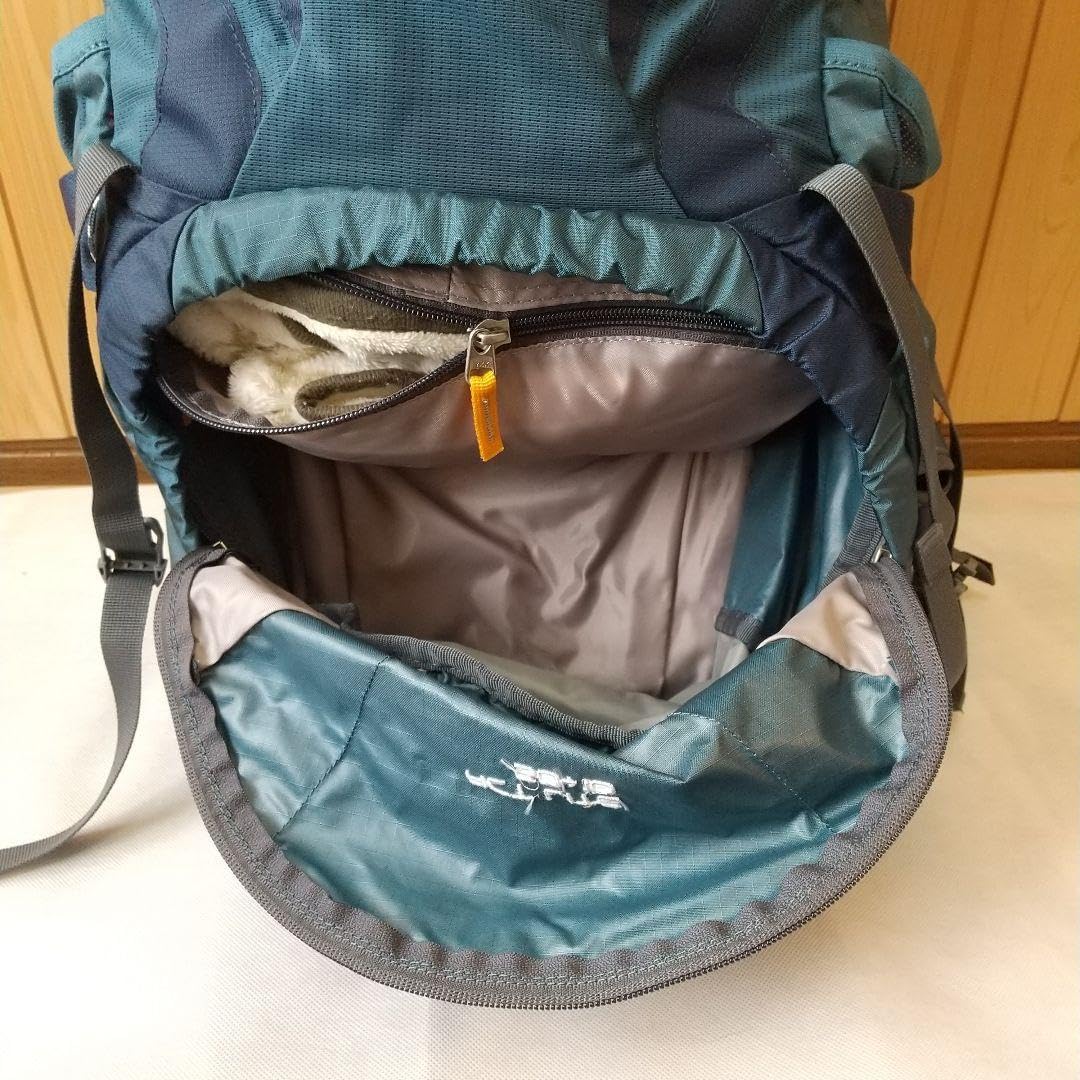 Amazon.co.jp: deuter（ドイター） ACT LITE 50+10 リュック