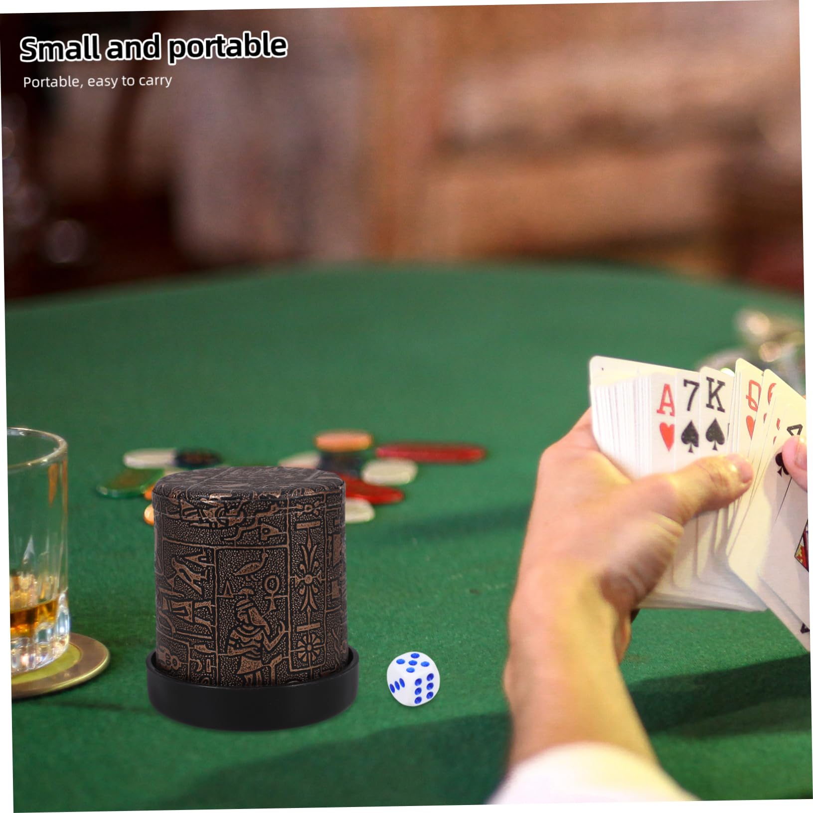 ibasenice 4ensembles Gobelet à Dés Silencieux PU avec Dés Et Base Accessoire De Jeu Pratique Et Compact pour Soirées Et Famille