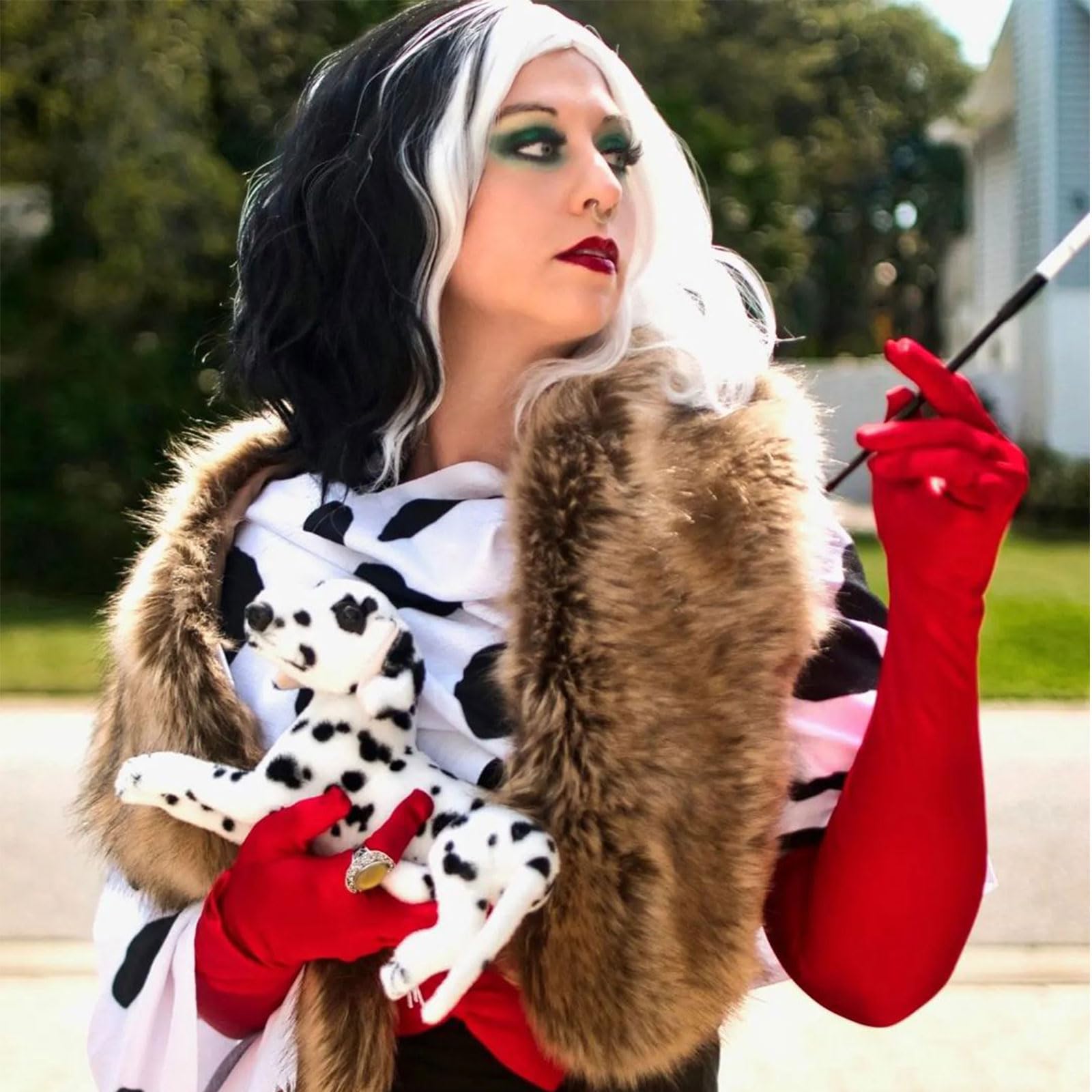 Cruella Deville Wig and Mask Costume *NEW* Cruella 2021 Wig and Mask Set, Cruella De Vil Wig, Cruella  main image 2