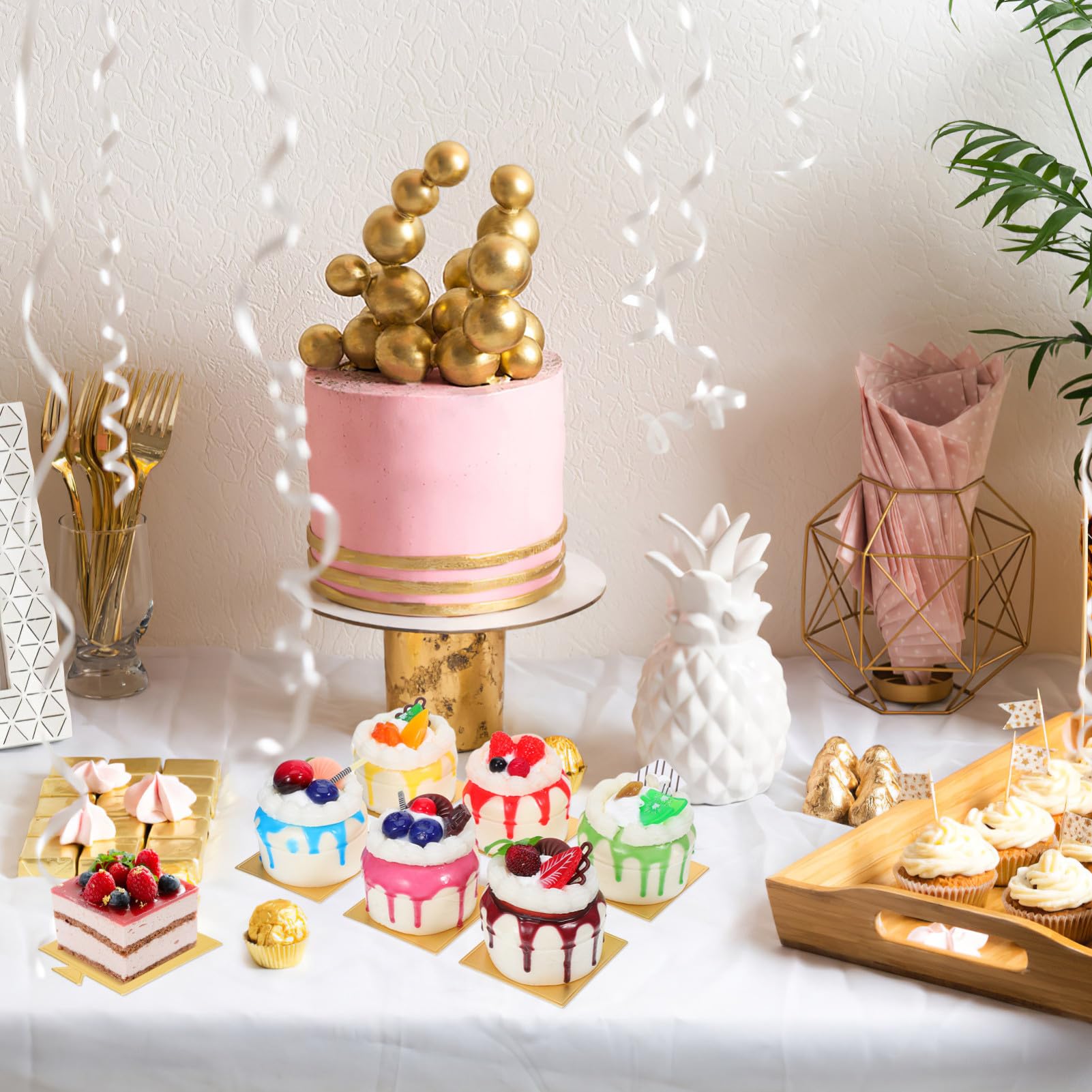100 Hojas Bases para Pasteles Mini Cuadrados de Cartón Resistente Unidades para Mousse Postres y Fiestas Soporte para Cupcakes y Tartas Pequeñas